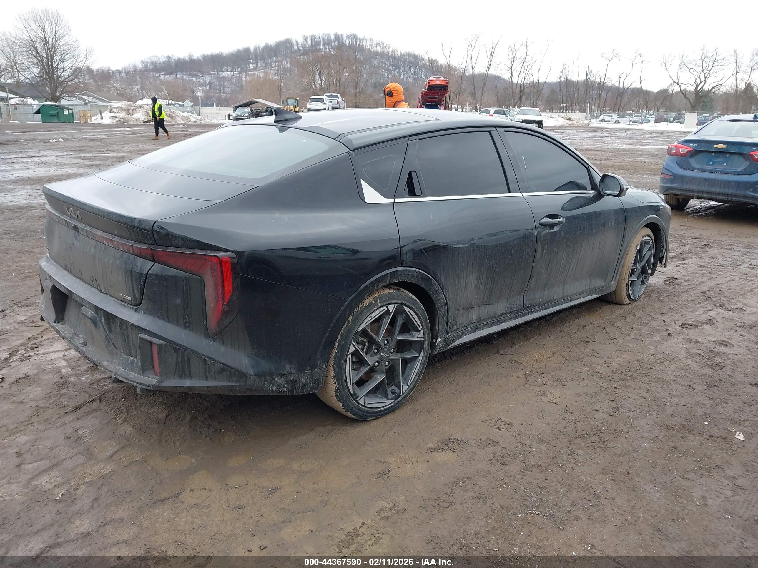 KIA K4 image 4
