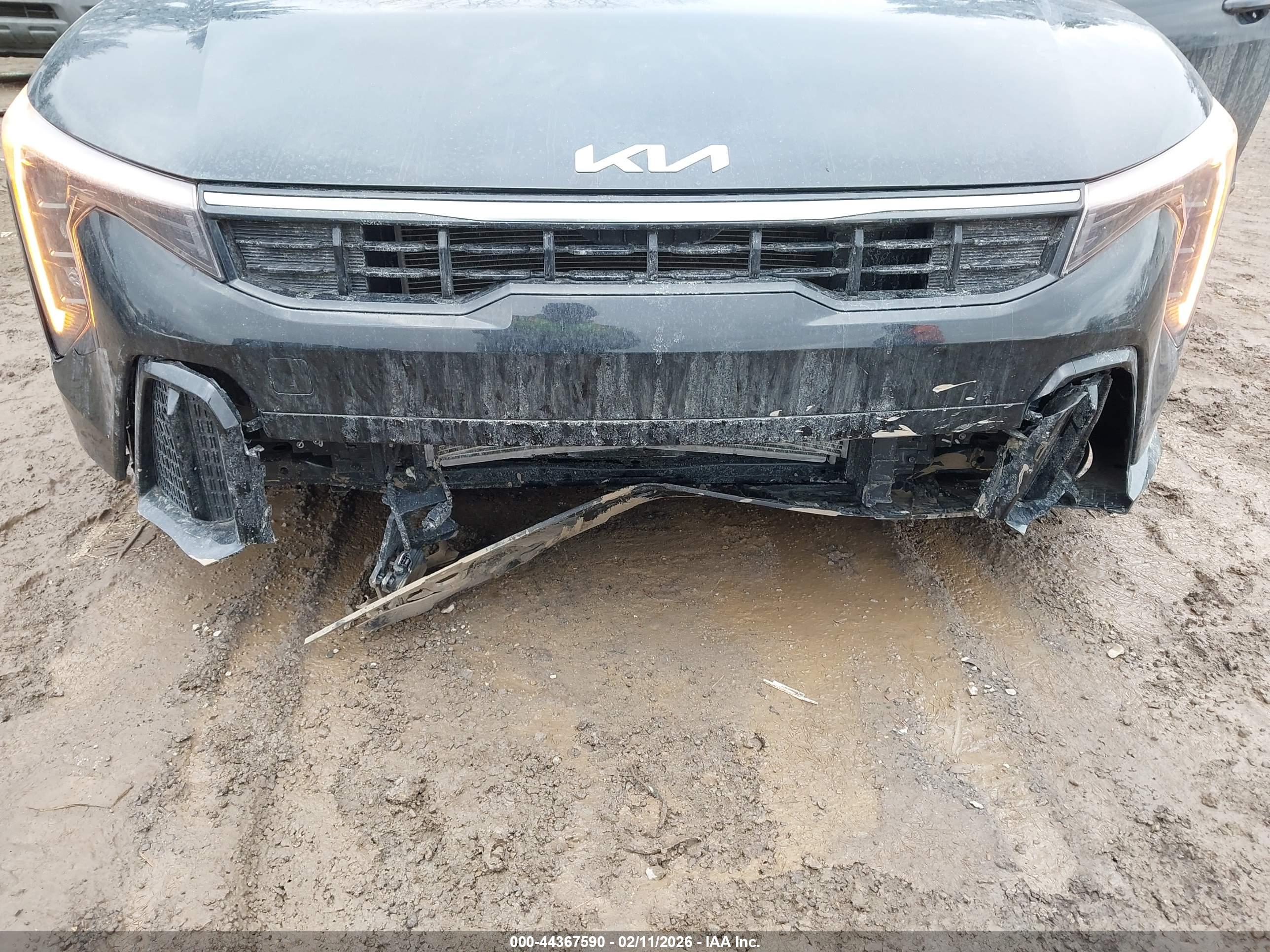 KIA K4 image 6