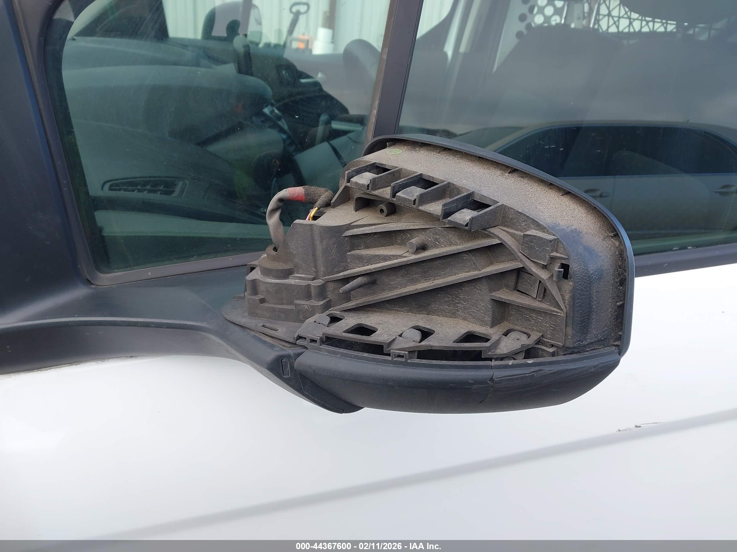 FORD TRANSIT image 6