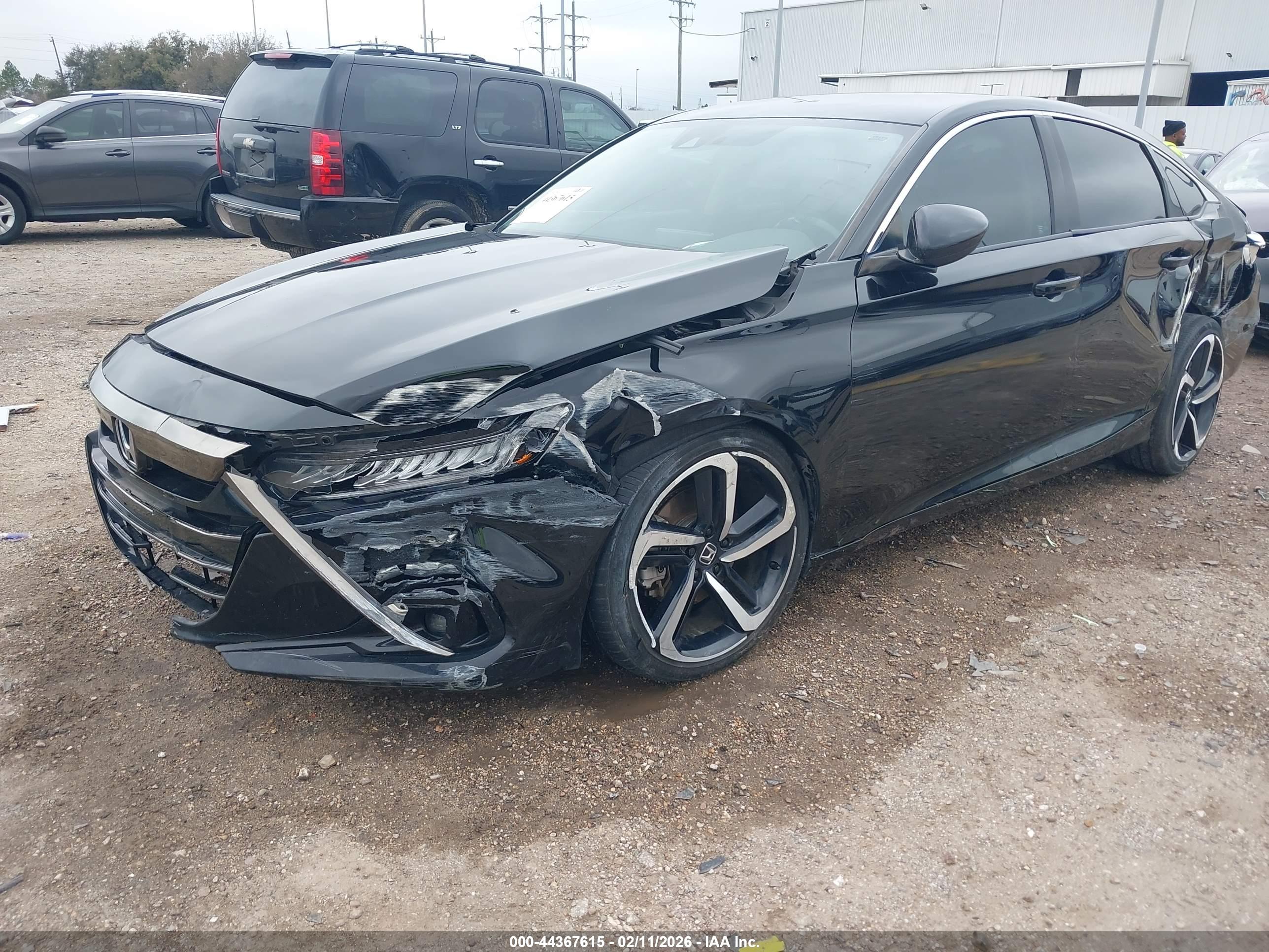 HONDA ACCORD image 2