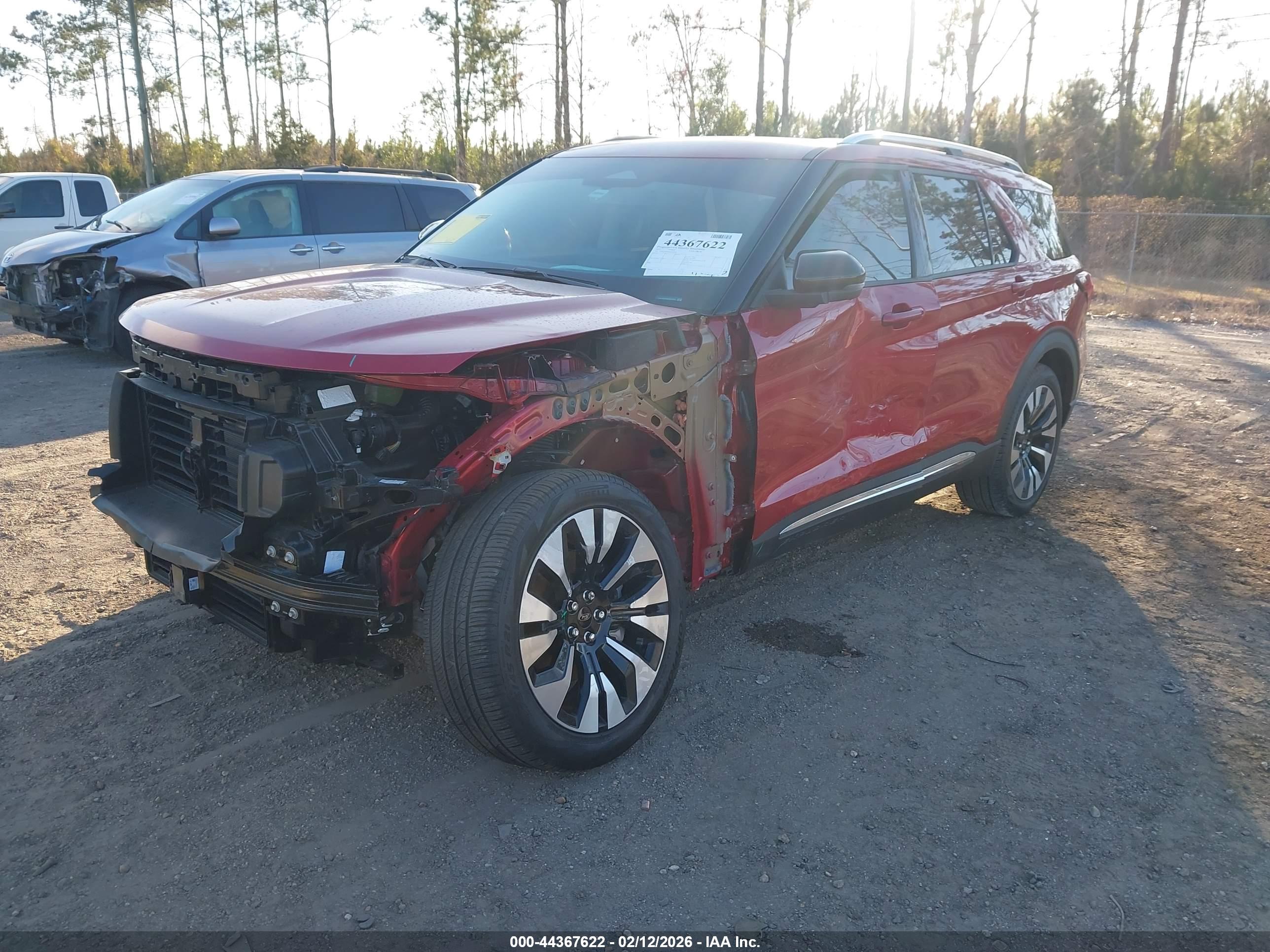 FORD EXPLORER image 2