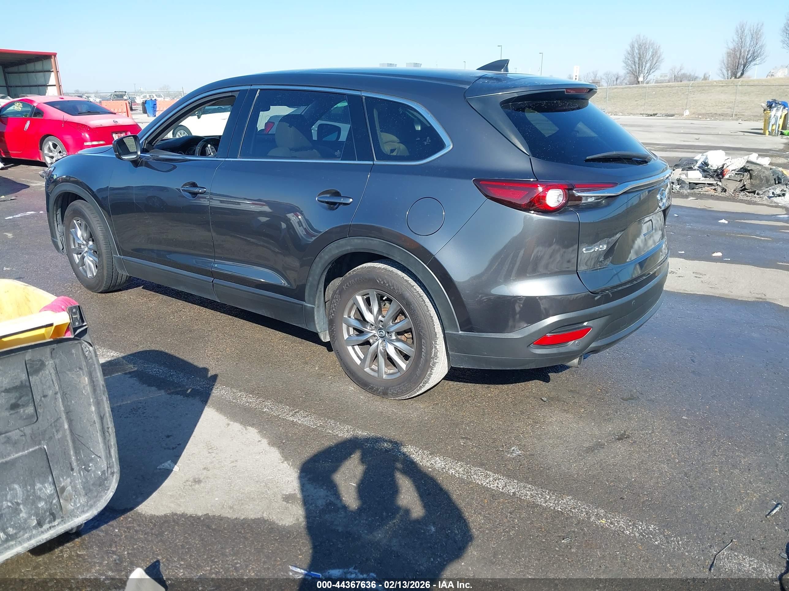 MAZDA CX-9 image 3