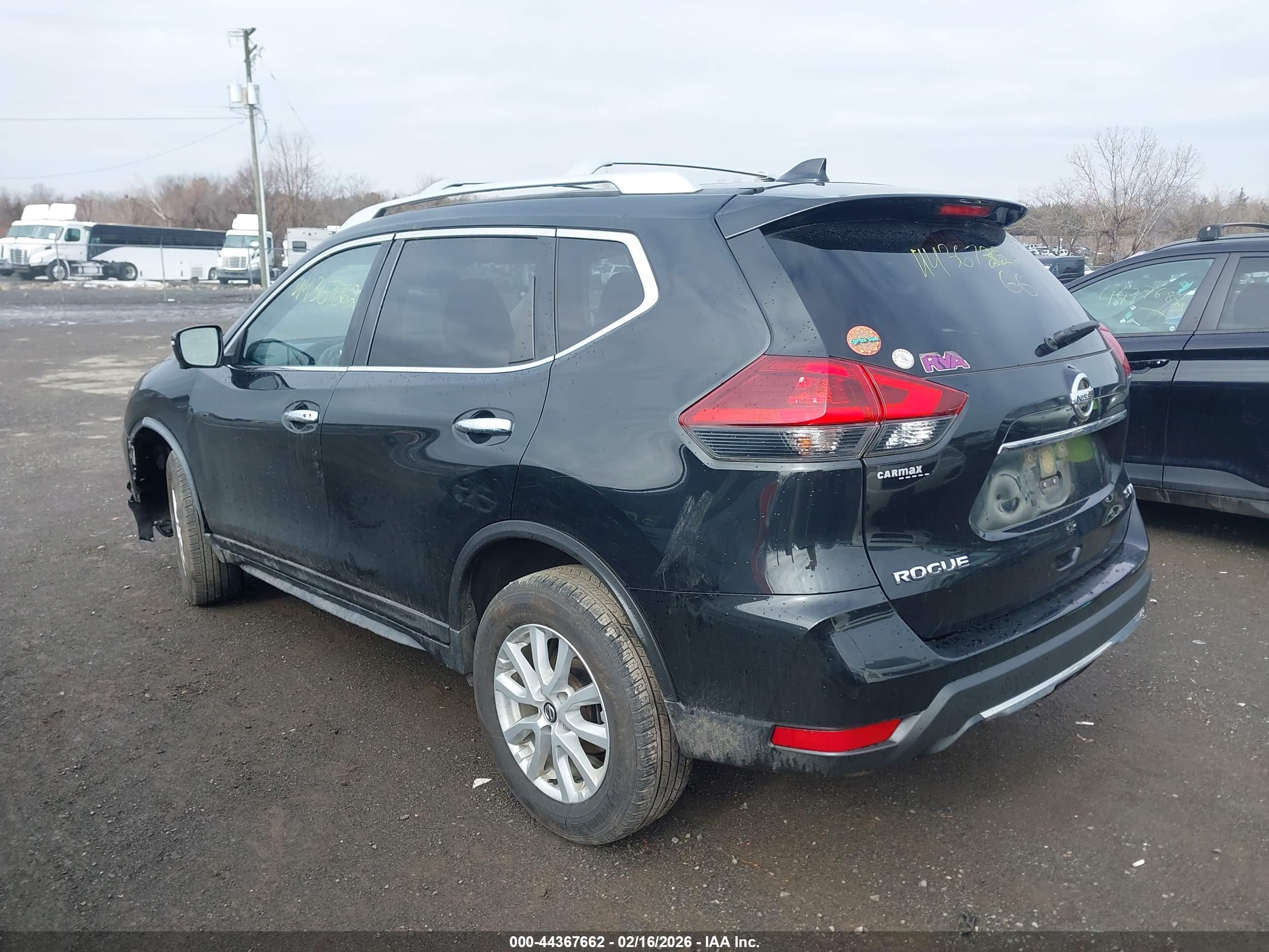 NISSAN ROGUE image 3