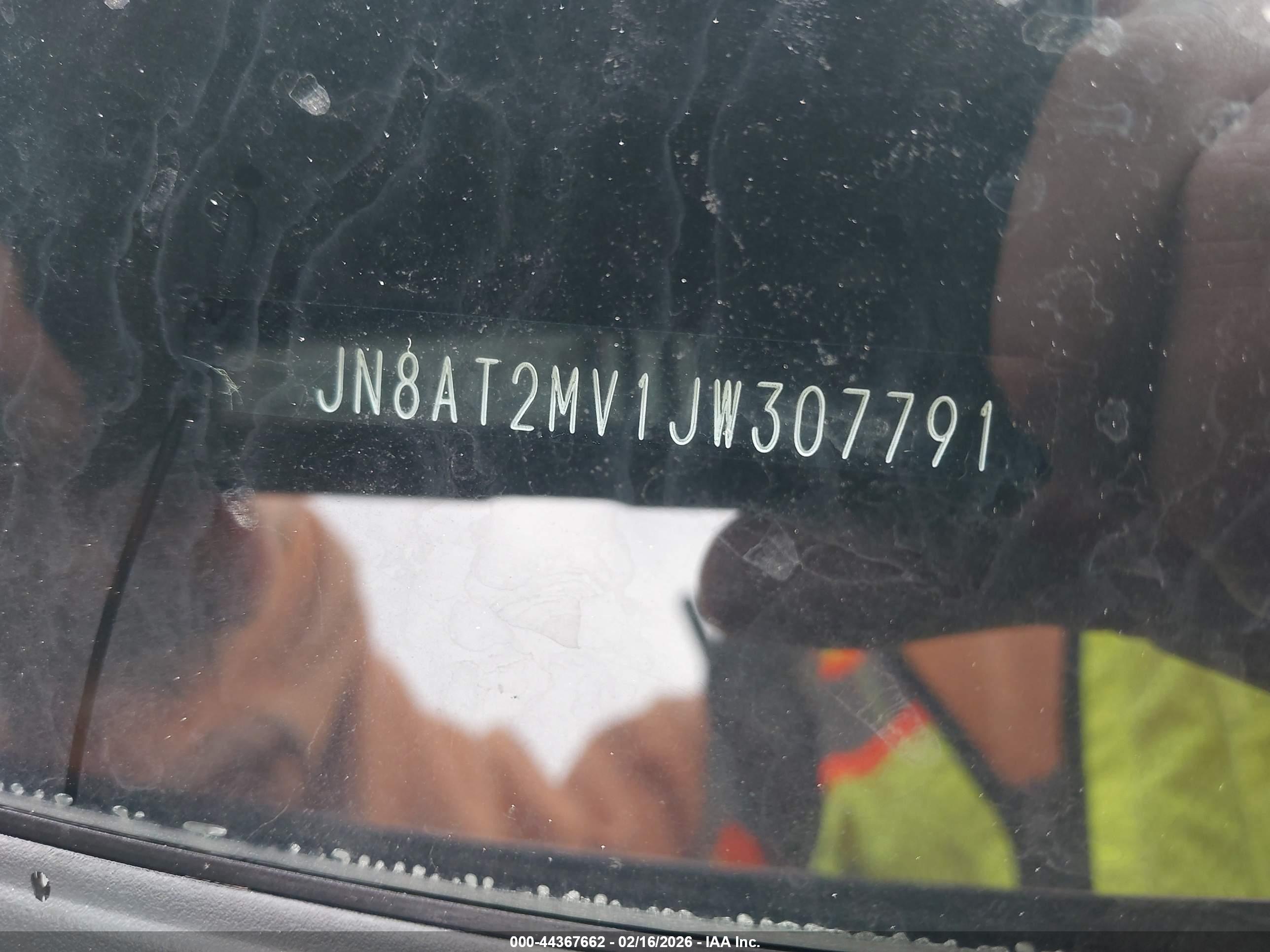 NISSAN ROGUE image 9
