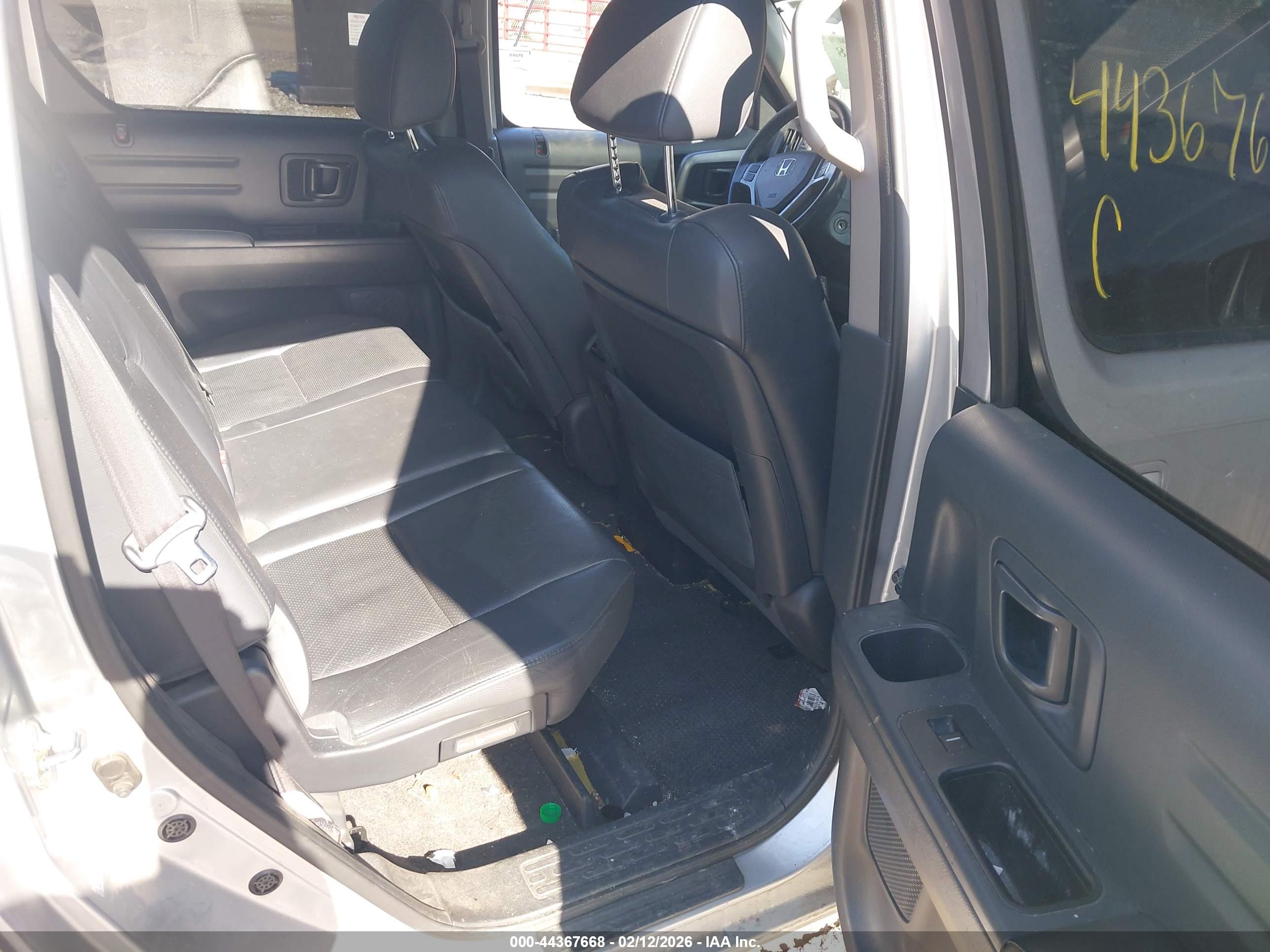 HONDA RIDGELINE image 8