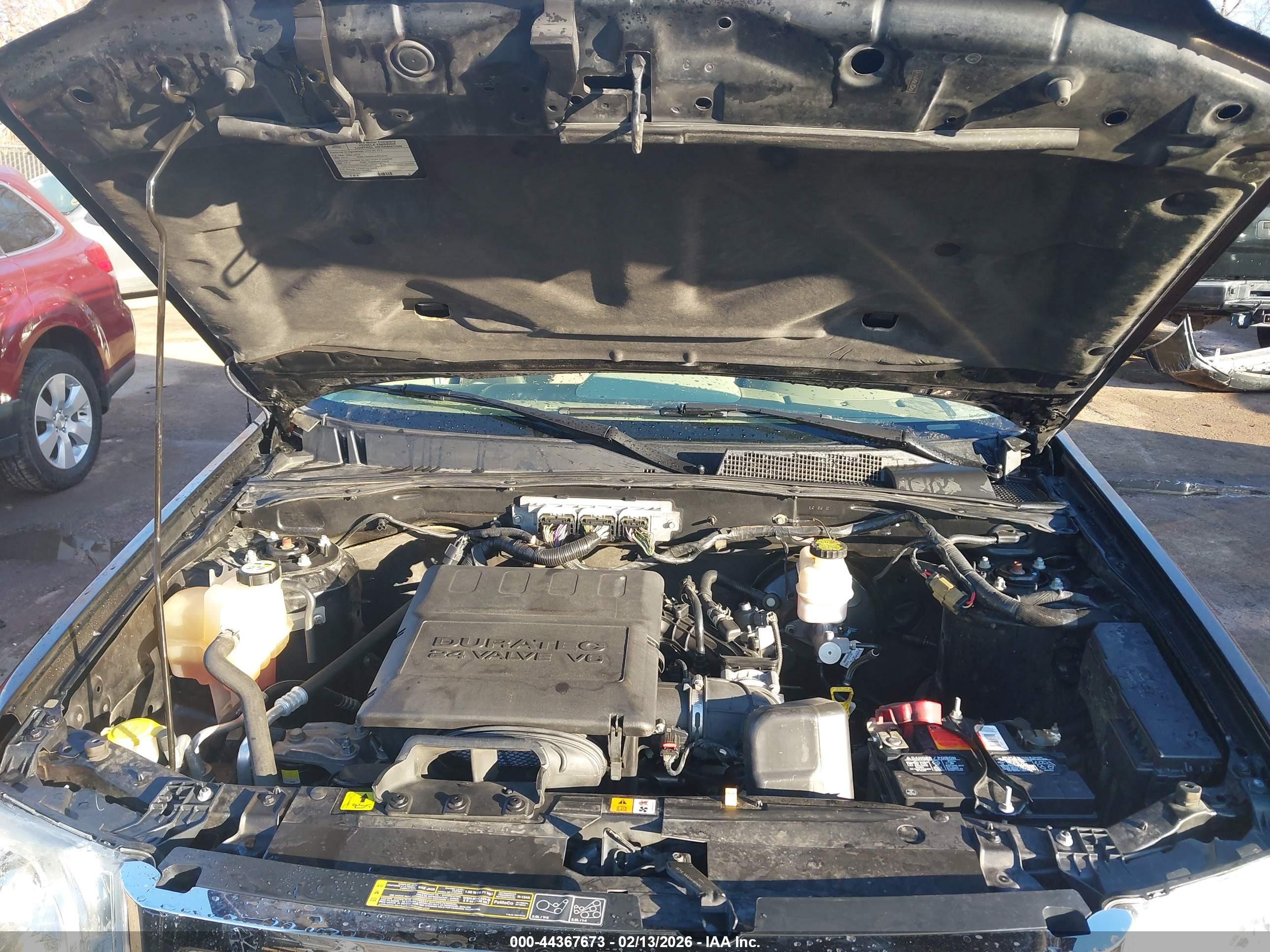 FORD ESCAPE image 10