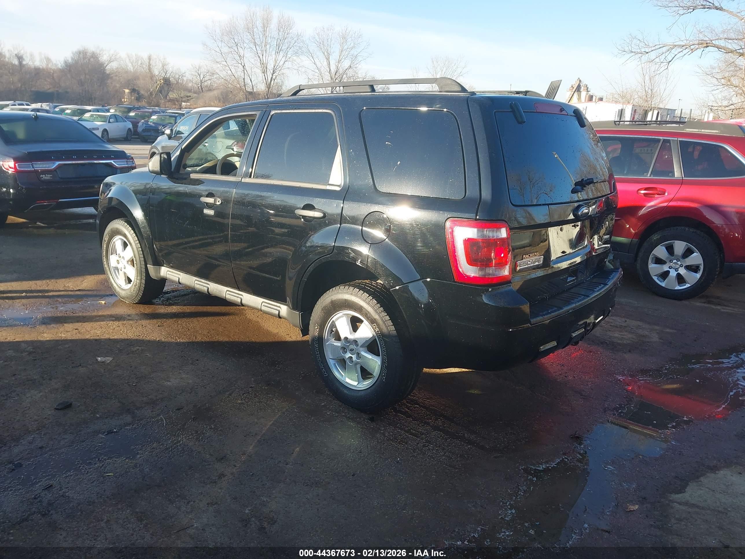 FORD ESCAPE image 3