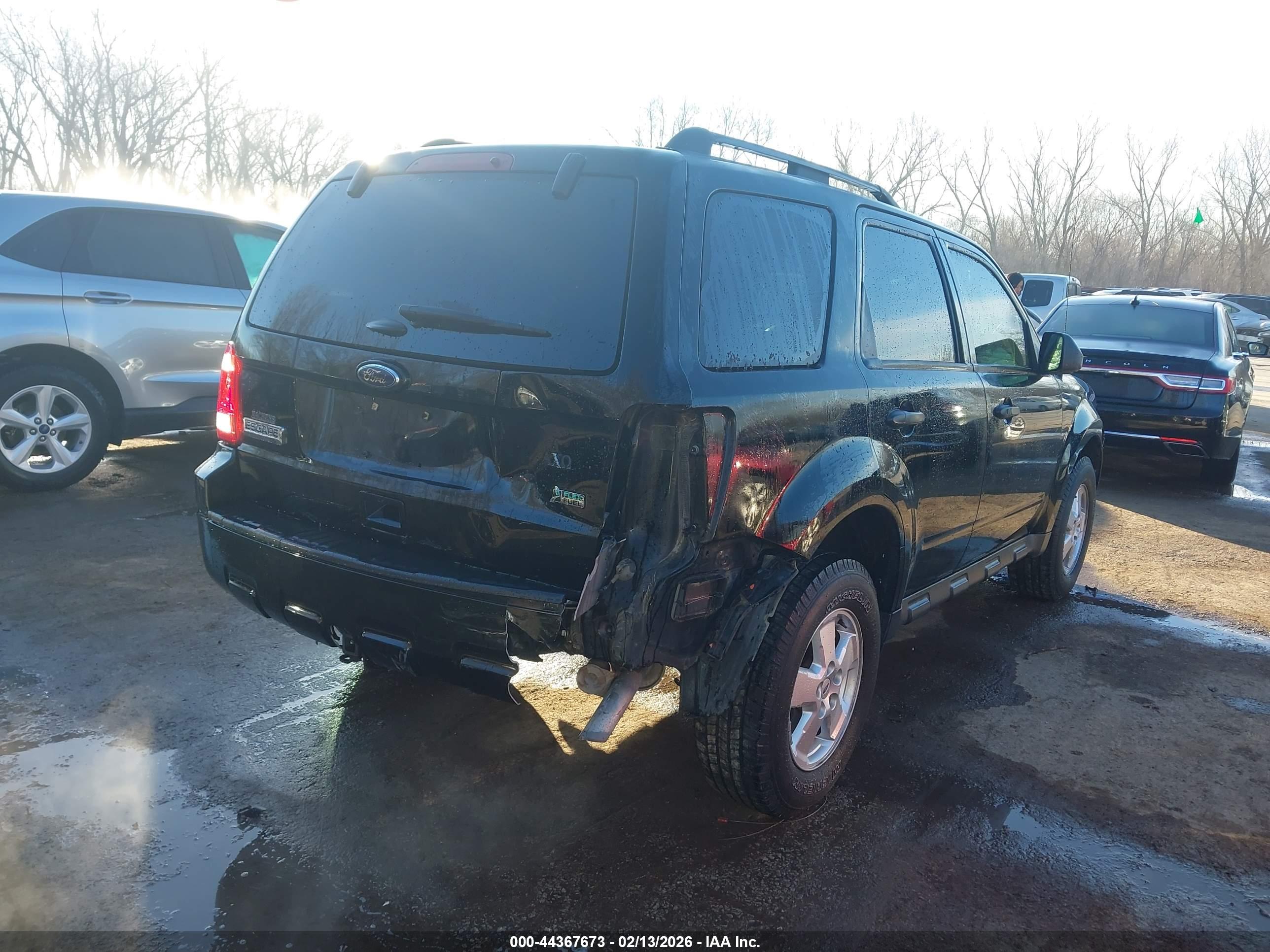 FORD ESCAPE image 6