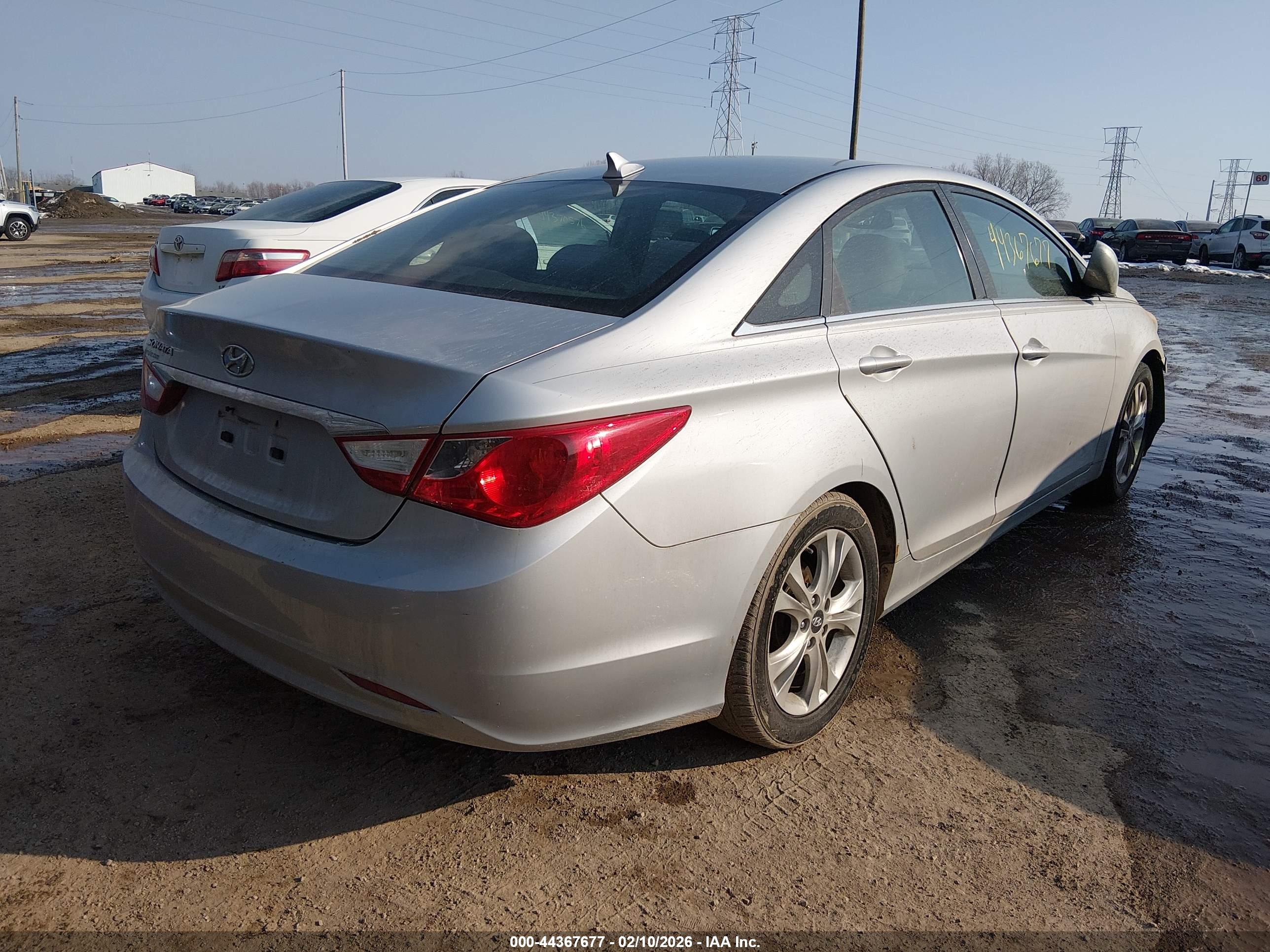 HYUNDAI SONATA image 4