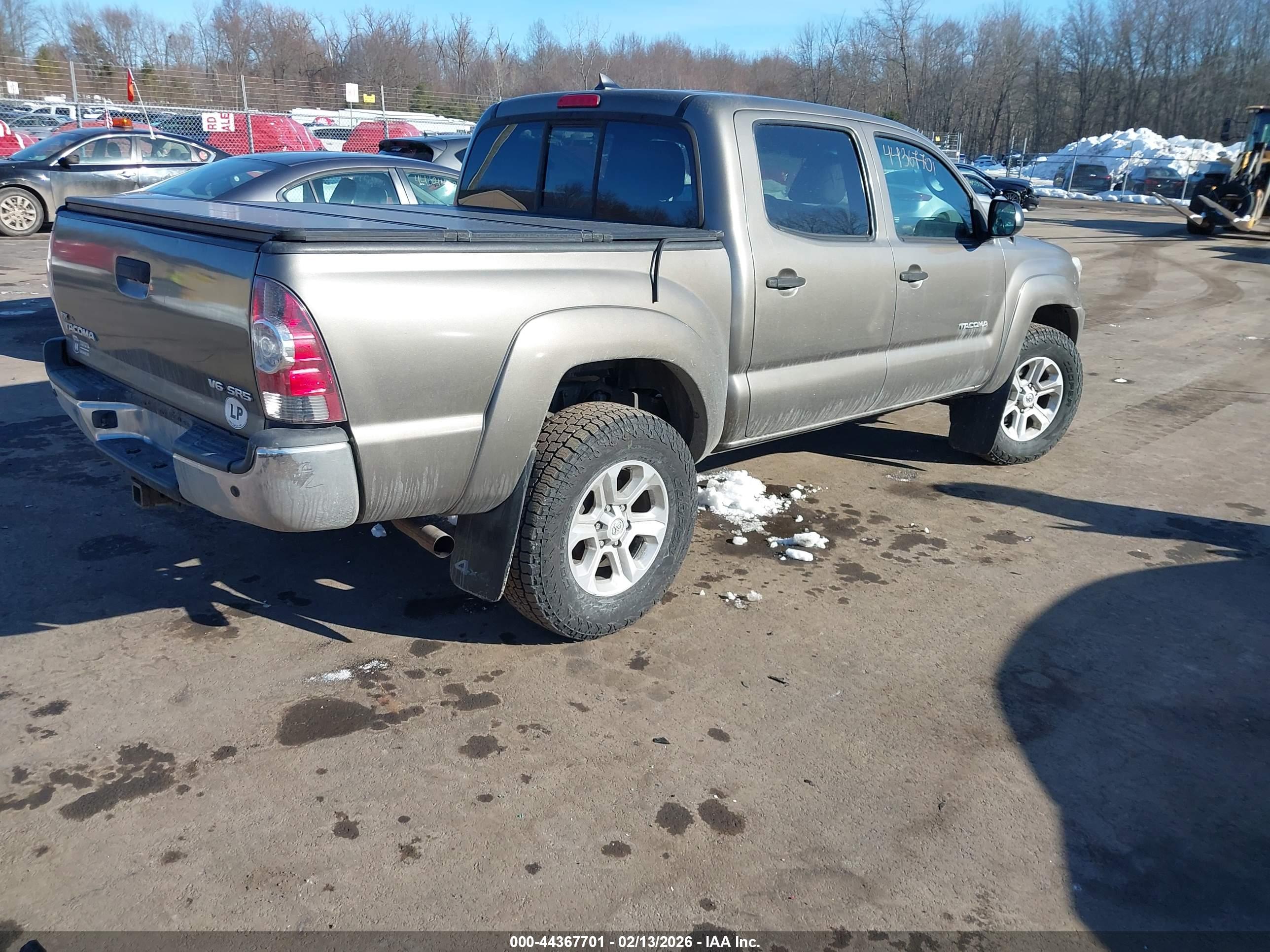 TOYOTA TACOMA image 4