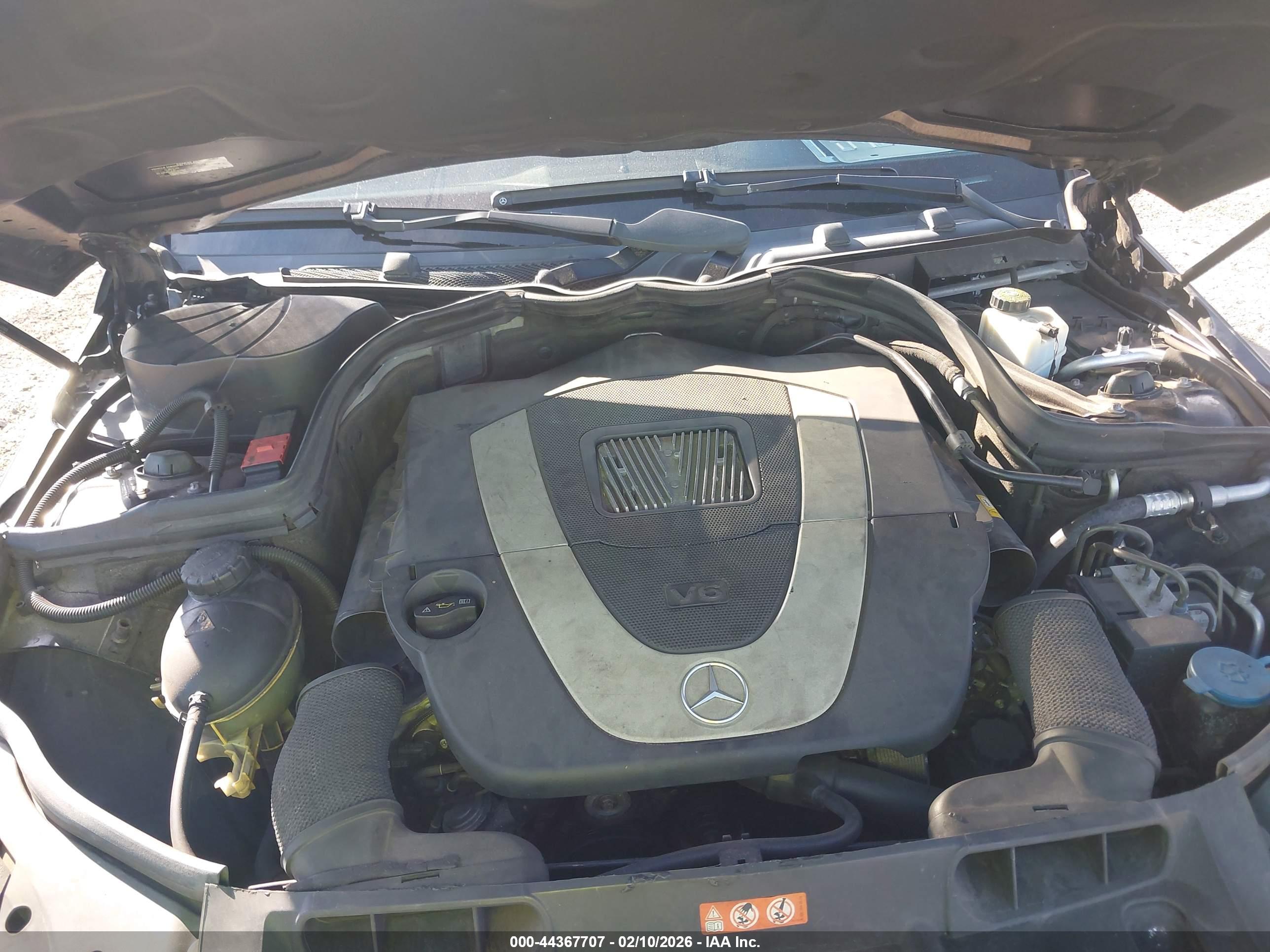MERCEDES-BENZ C image 10
