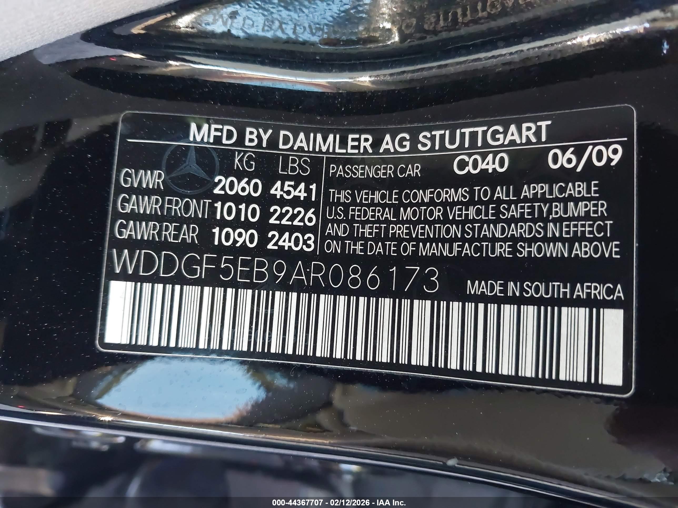MERCEDES-BENZ C image 9