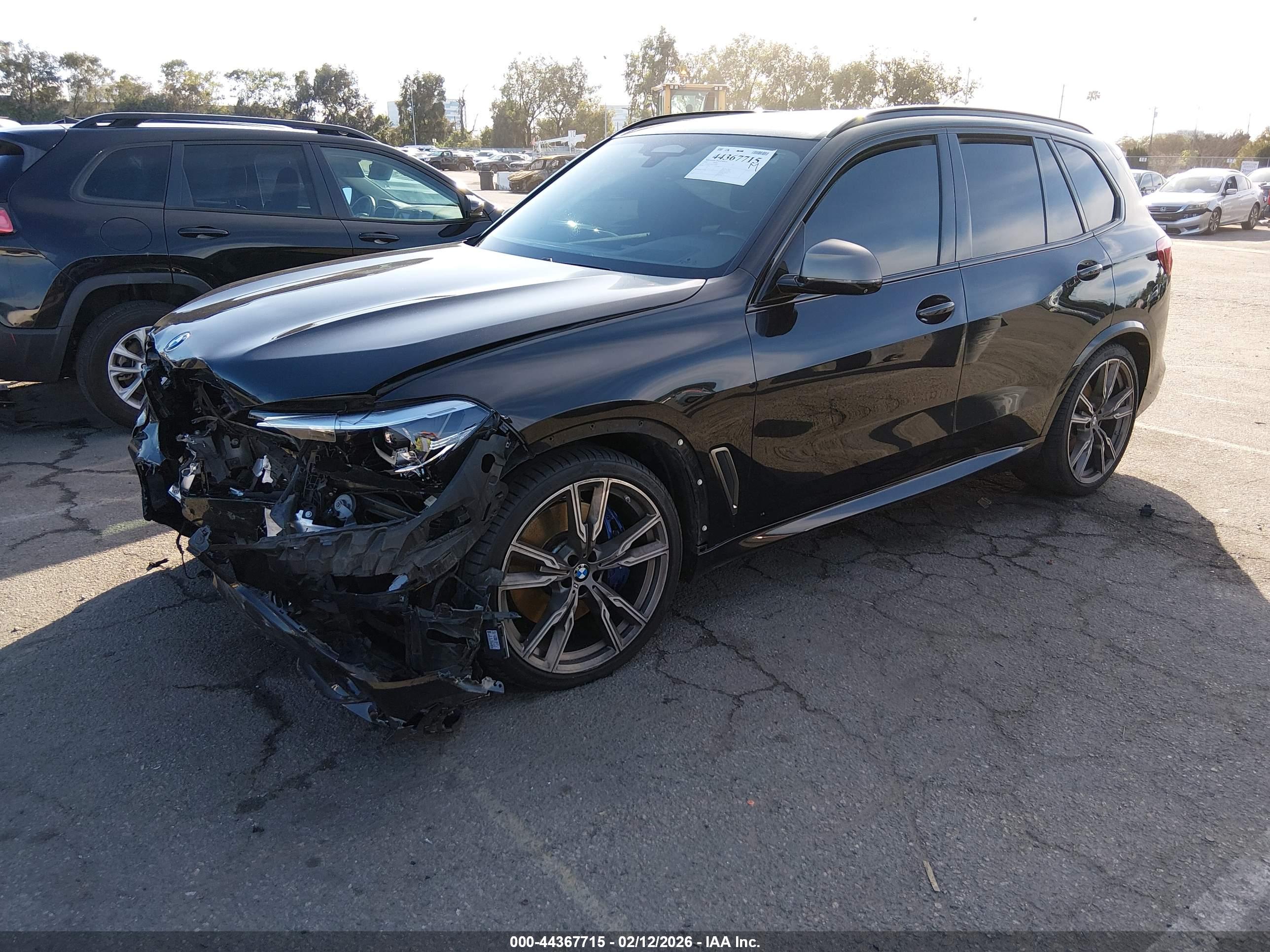 BMW X5 image 2