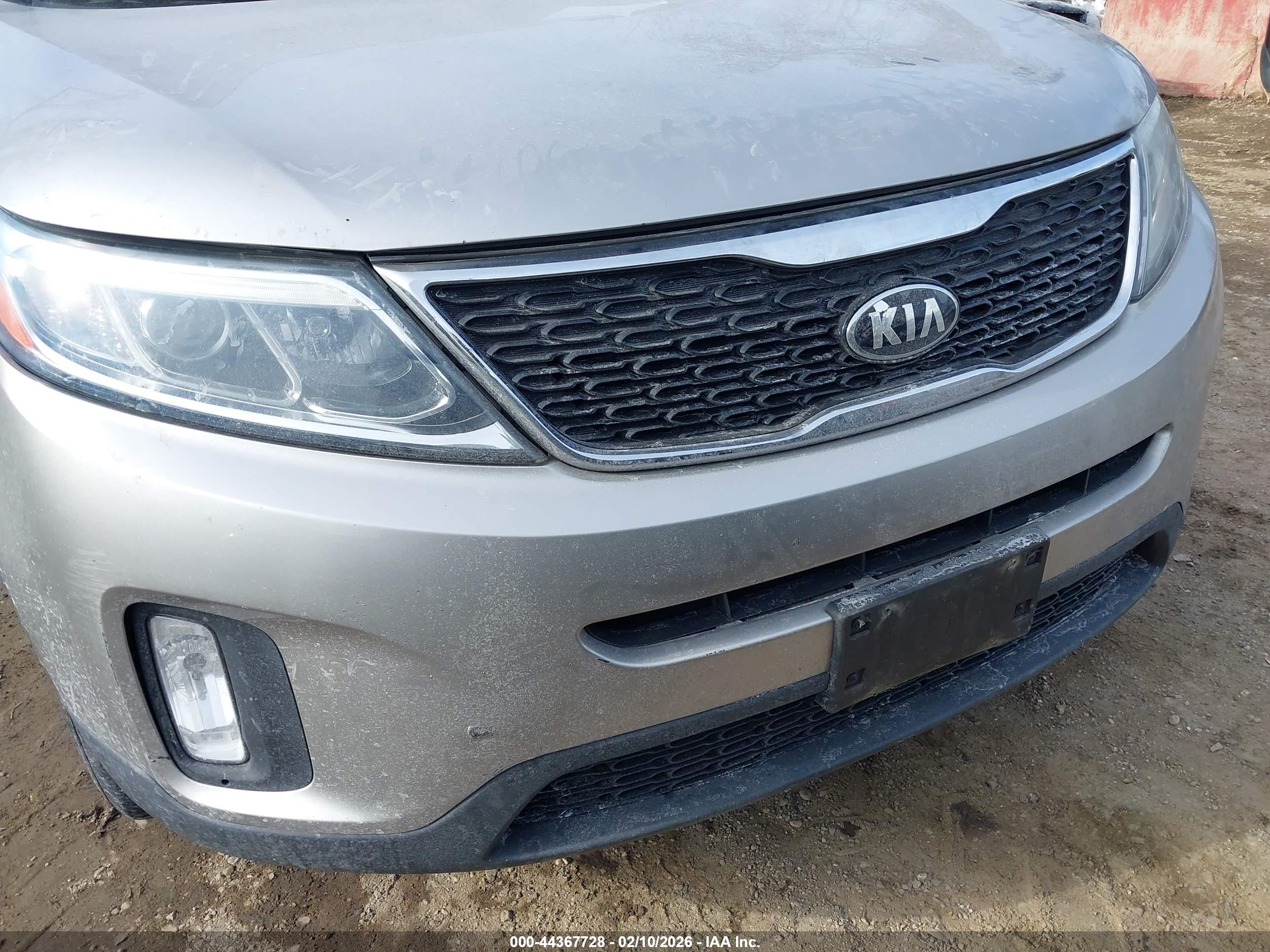 KIA SORENTO image 6