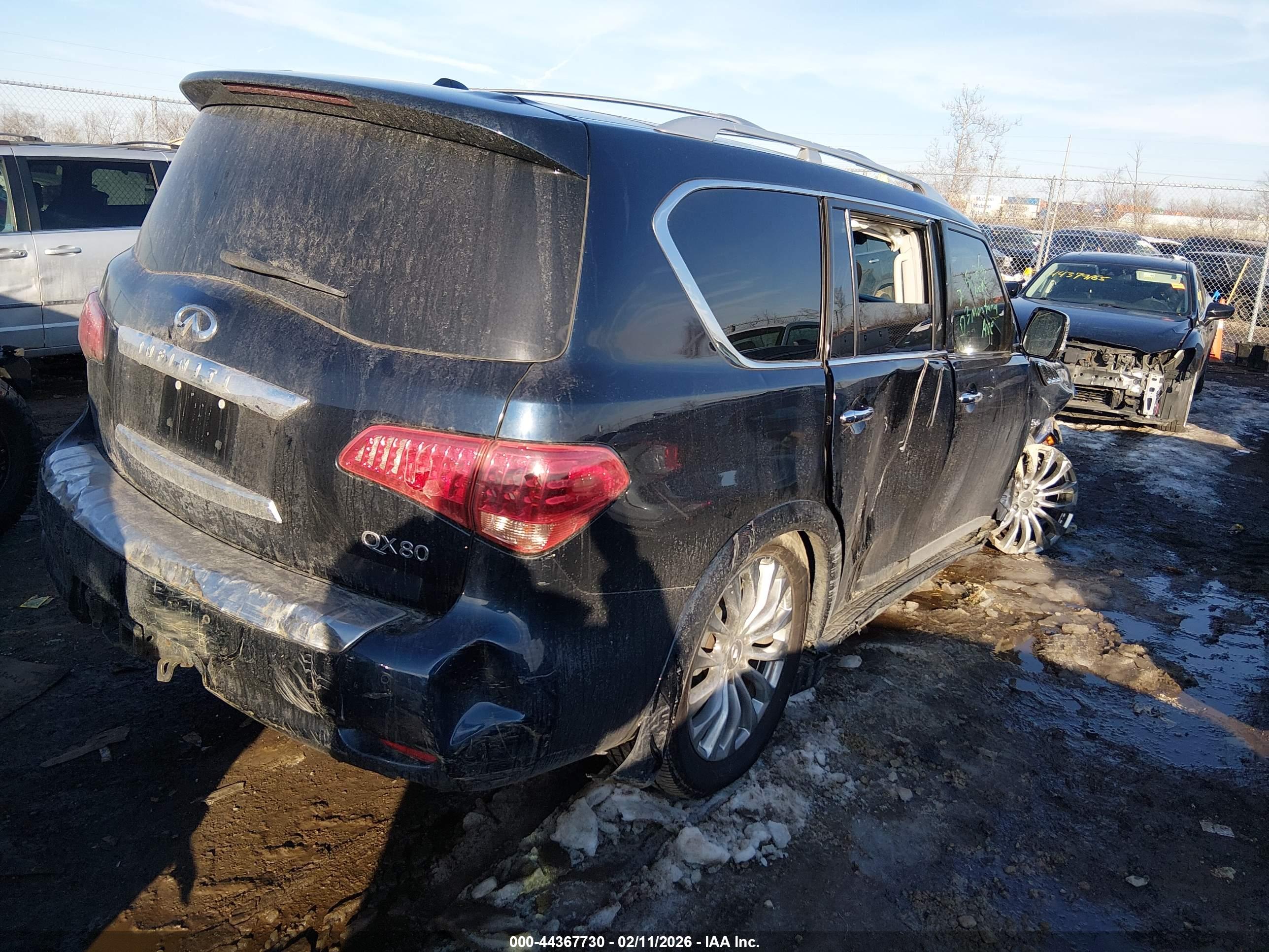 INFINITI QX80 image 4