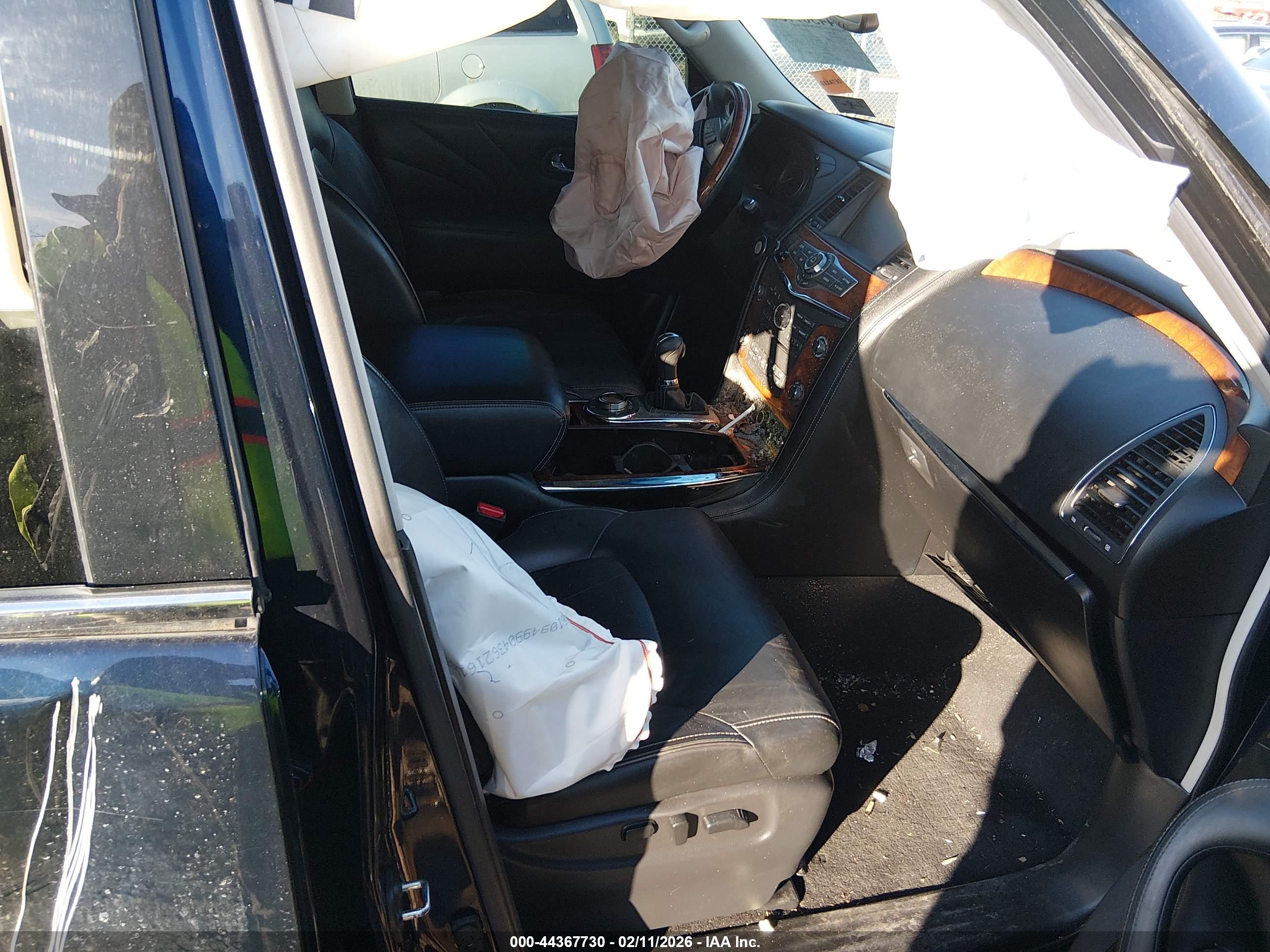 INFINITI QX80 image 5