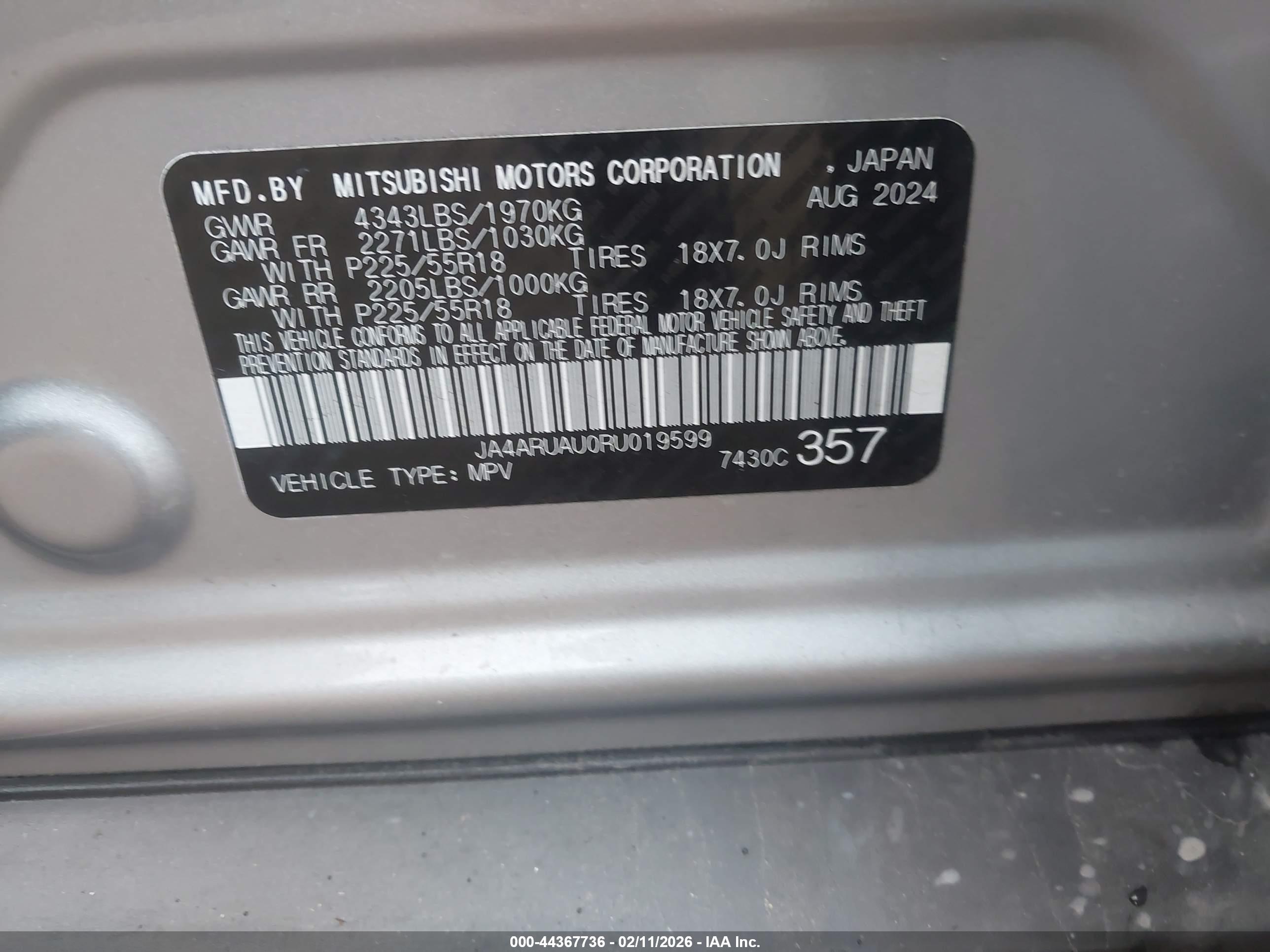 MITSUBISHI OUTLANDER image 9