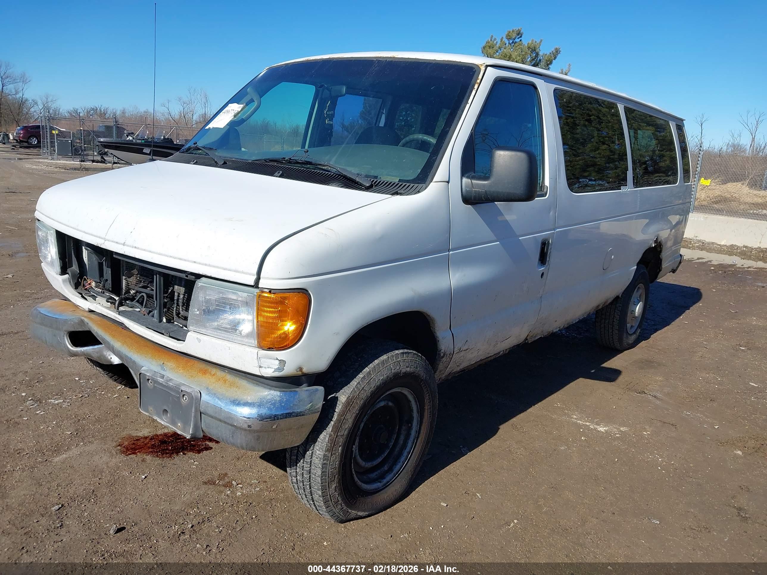 FORD E-350 image 2