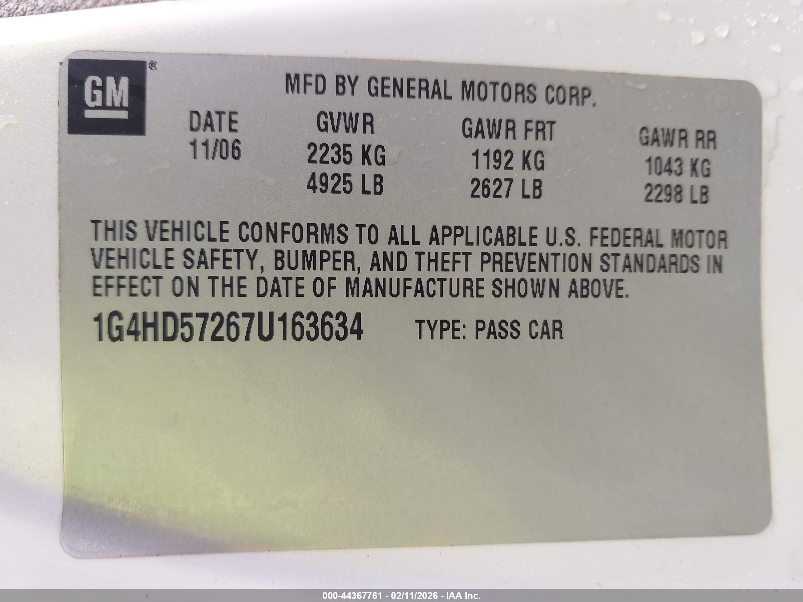 BUICK LUCERNE image 9