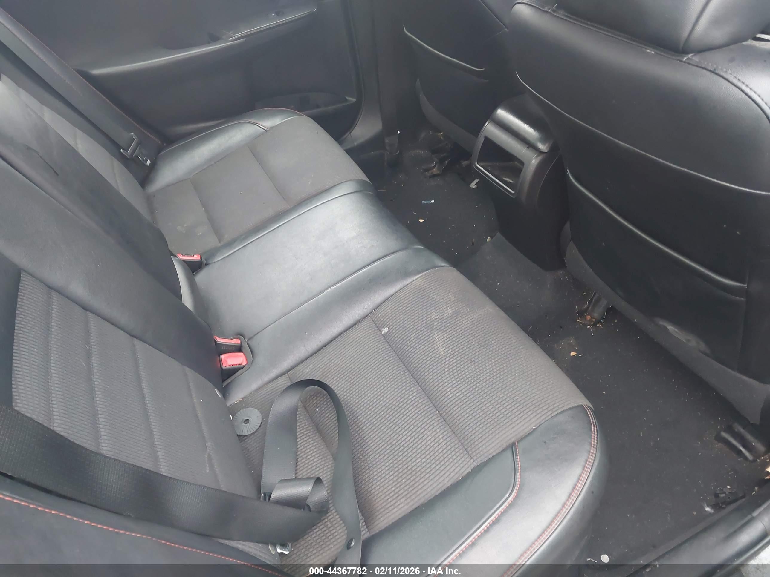 TOYOTA CAMRY image 8