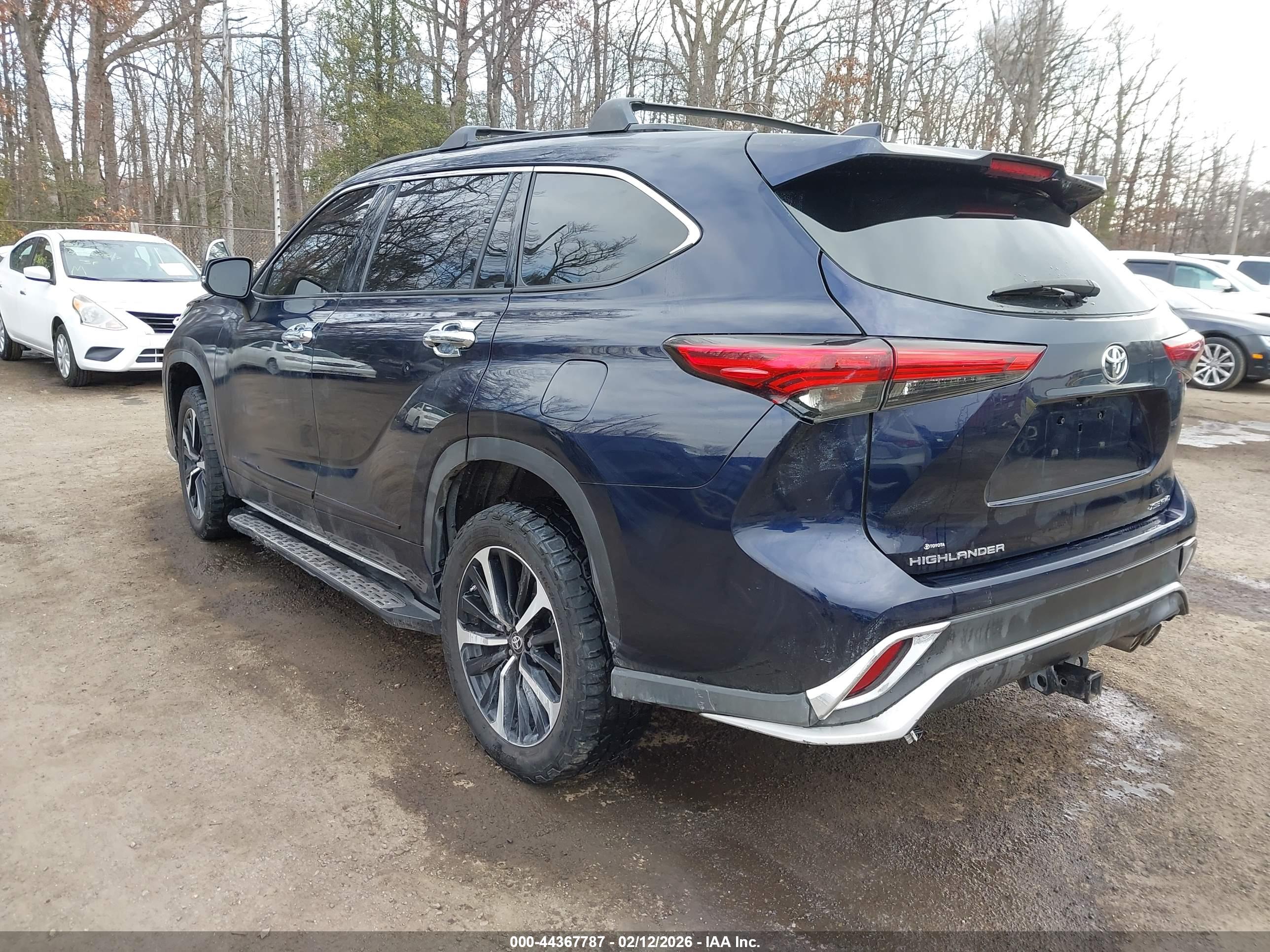 TOYOTA HIGHLANDER image 3