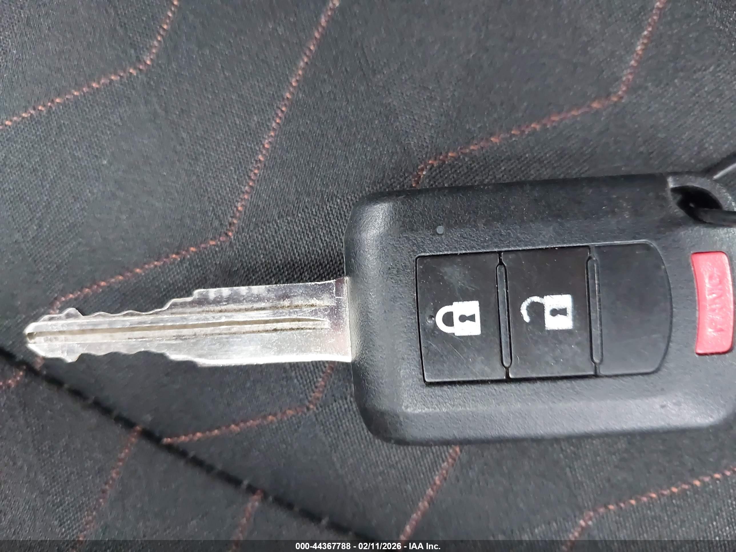 MITSUBISHI MIRAGE image 11