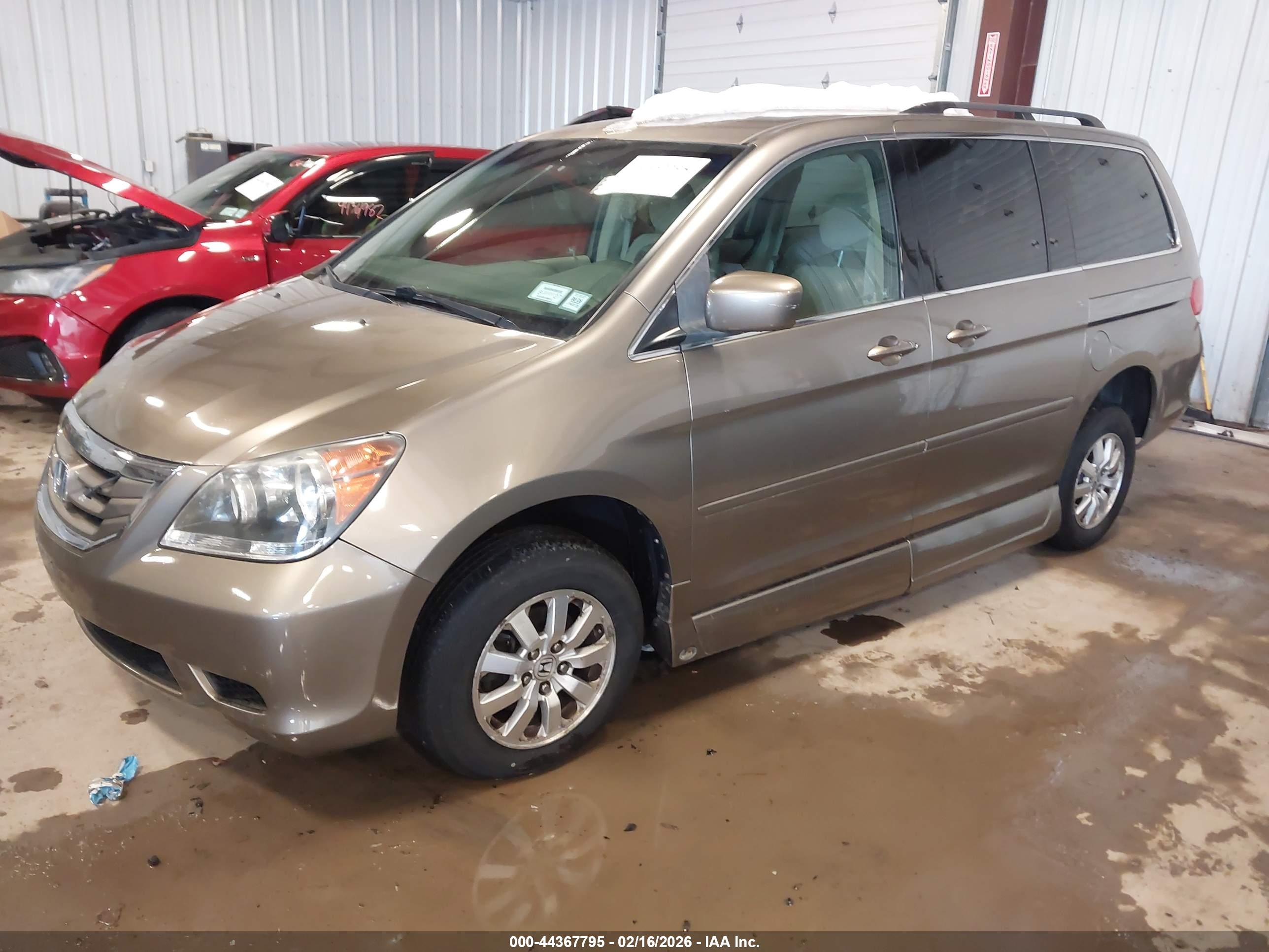 HONDA ODYSSEY image 2