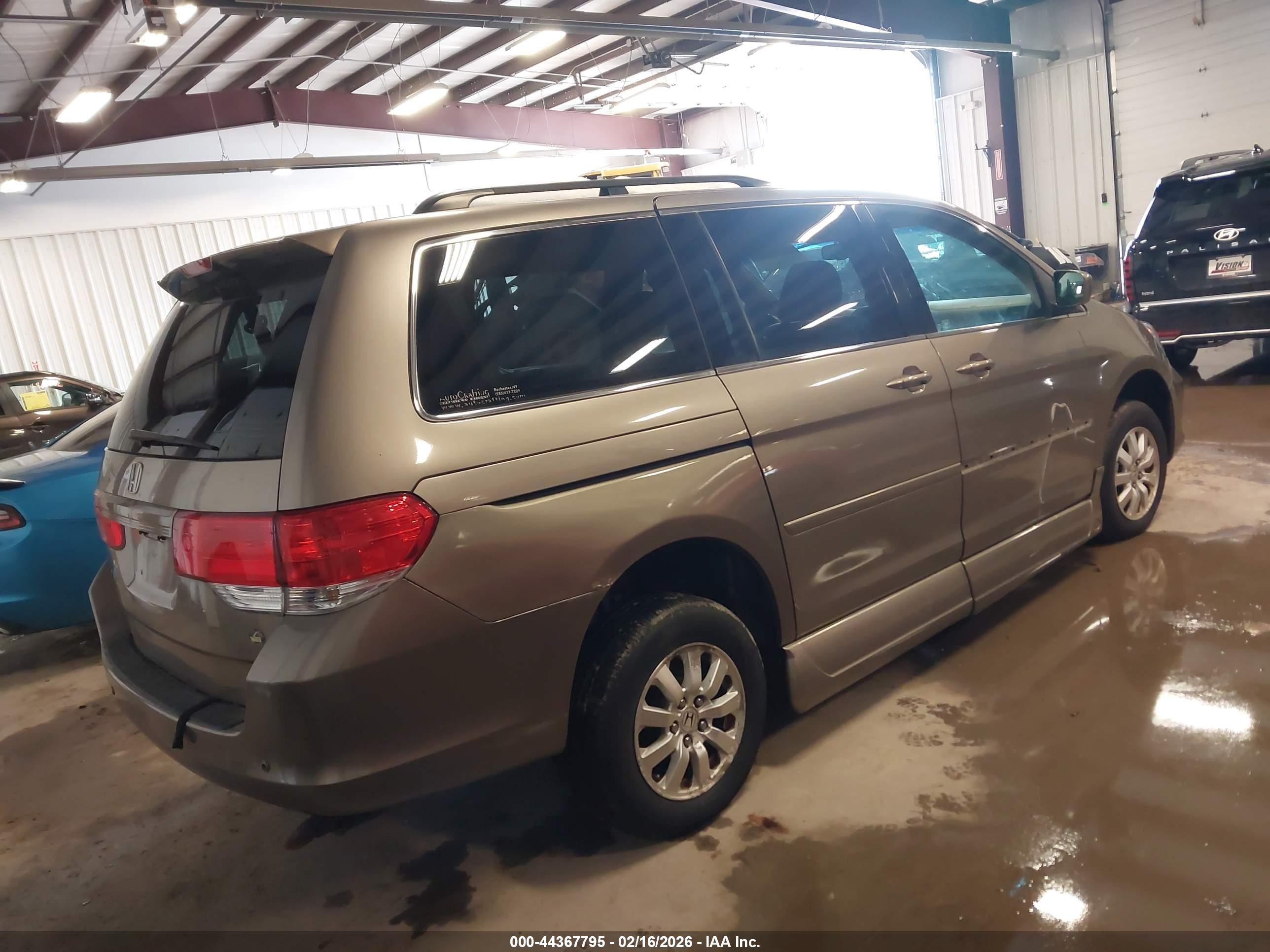 HONDA ODYSSEY image 4