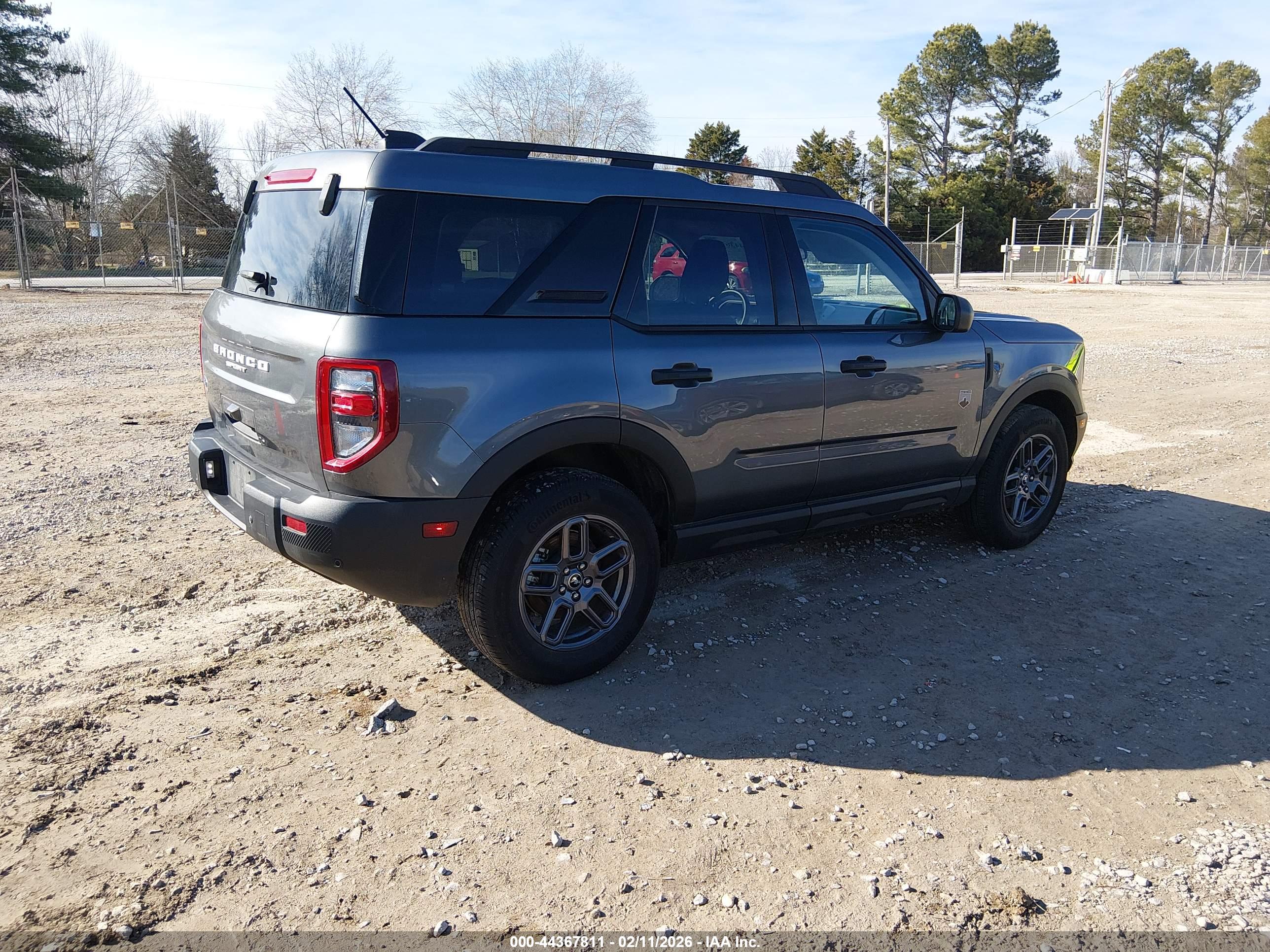 FORD BRONCO image 4