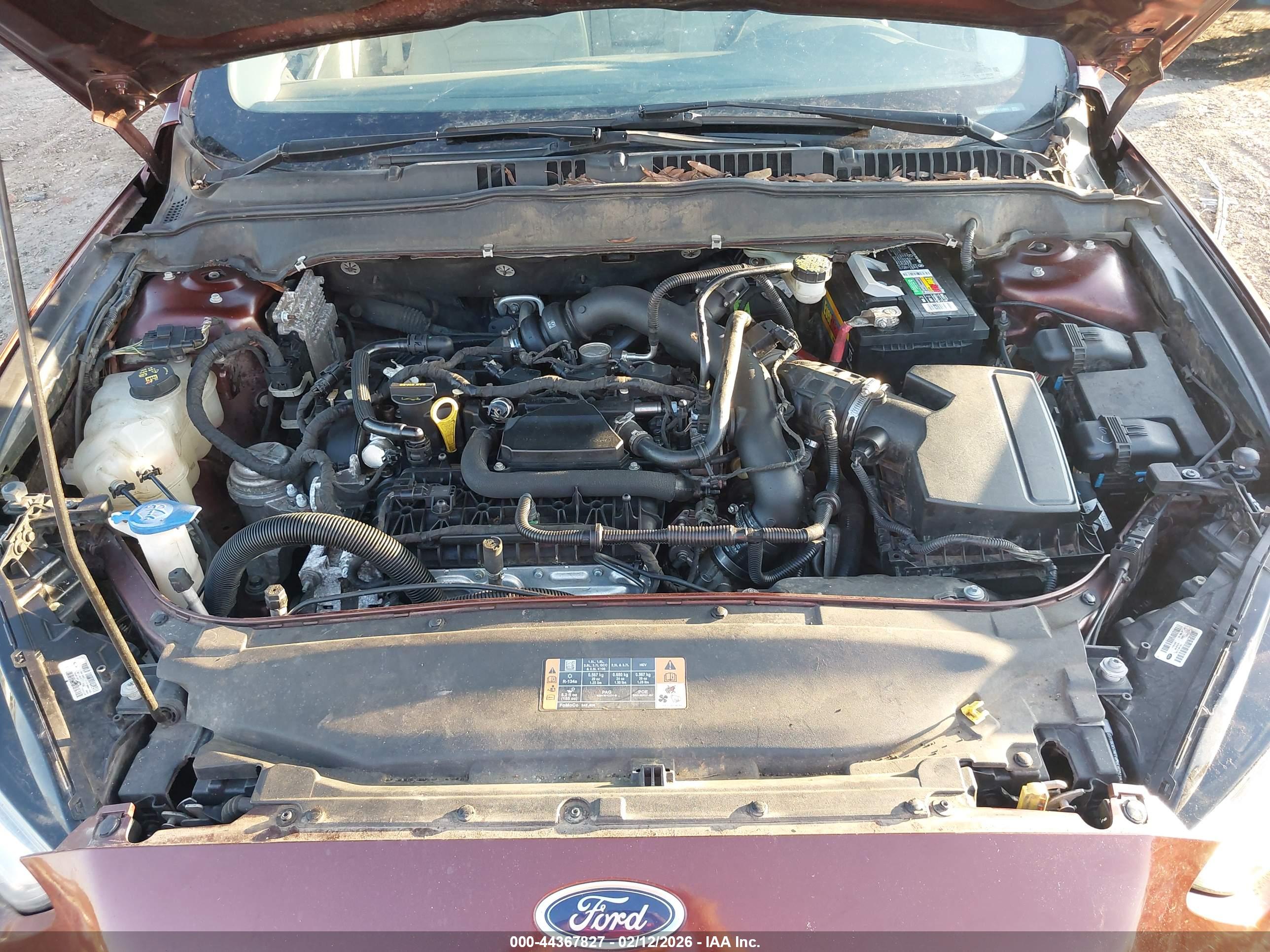 FORD FUSION image 10