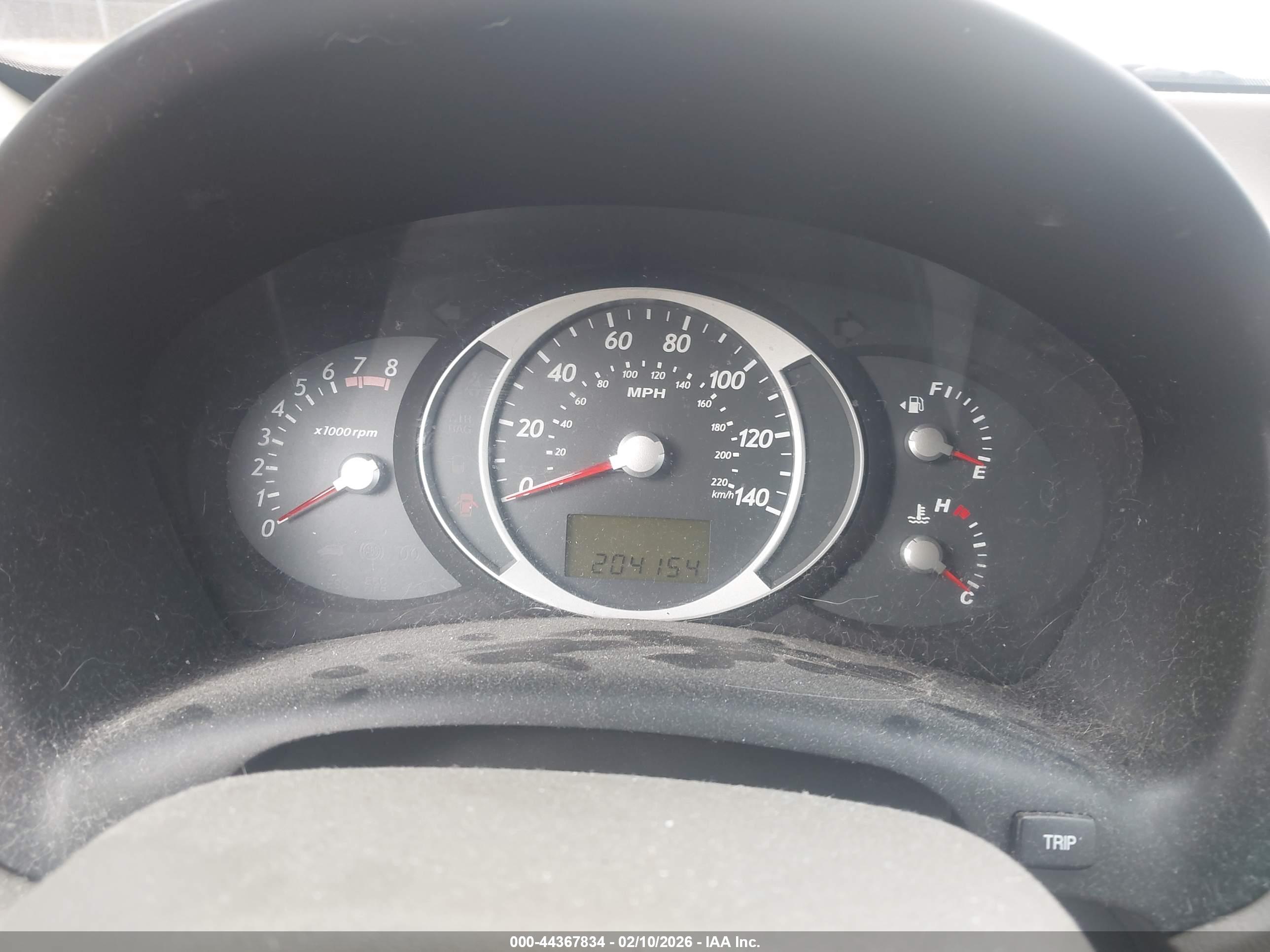 HYUNDAI TUCSON image 7