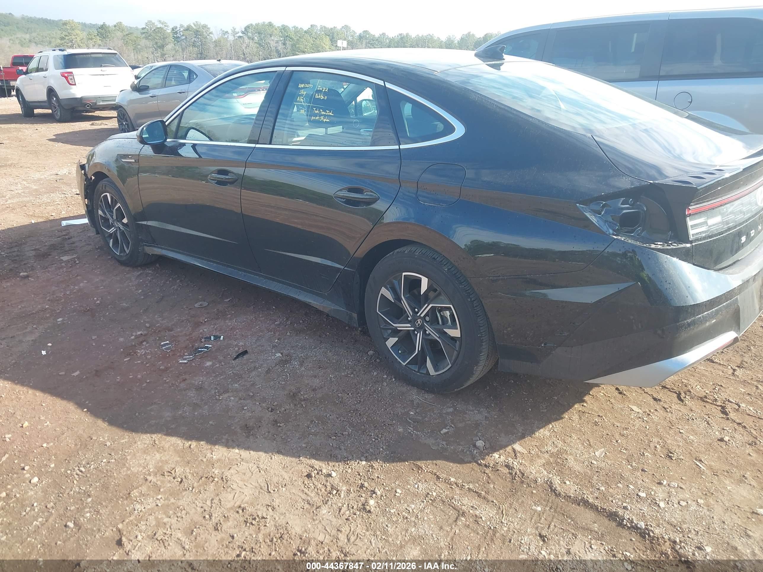 HYUNDAI SONATA image 3