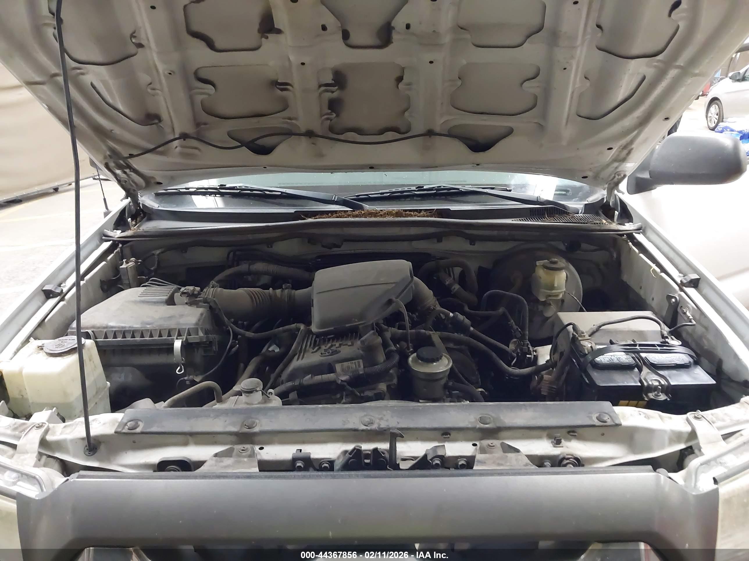 TOYOTA TACOMA image 10