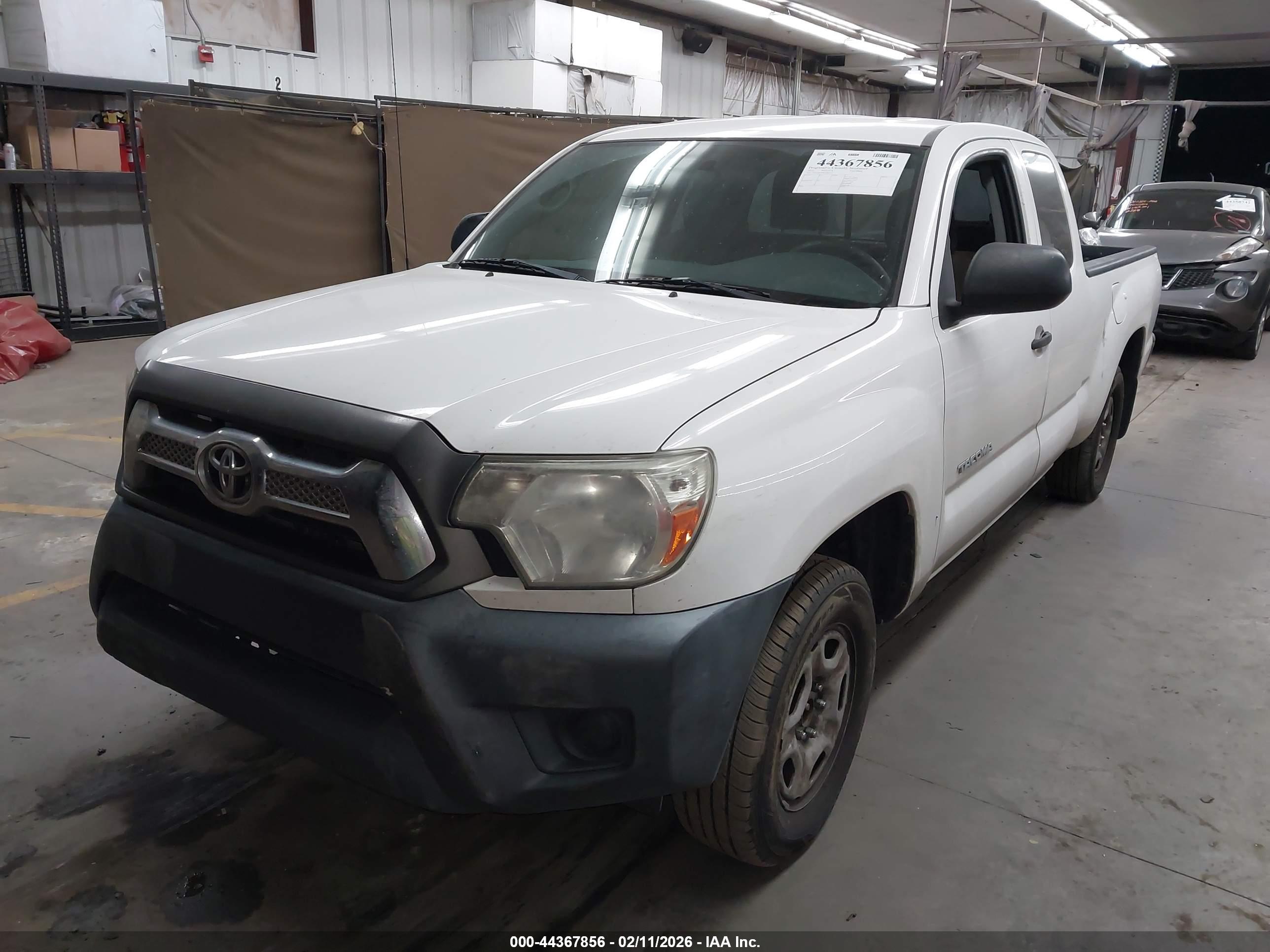 TOYOTA TACOMA image 2