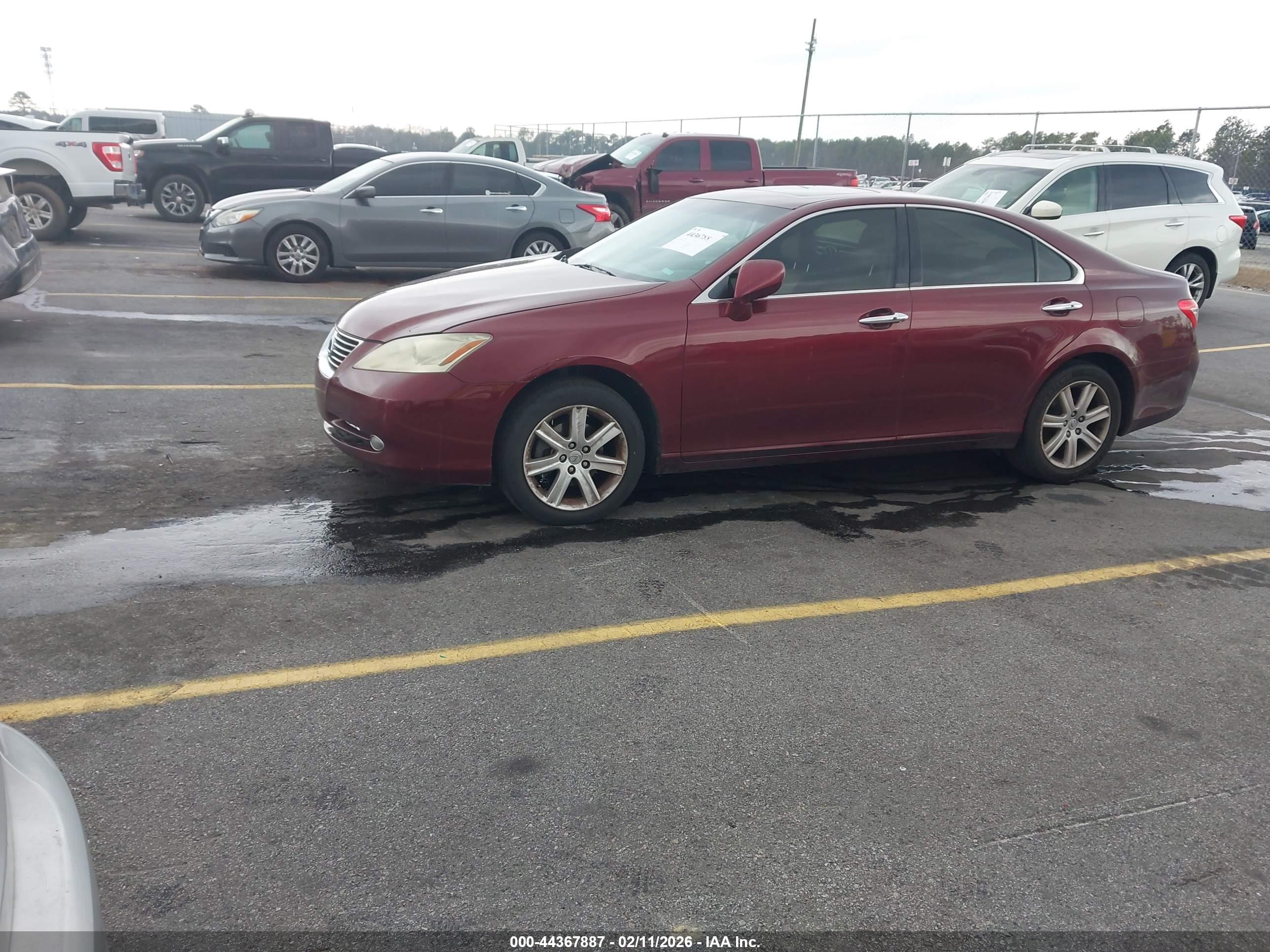 LEXUS ES image 2