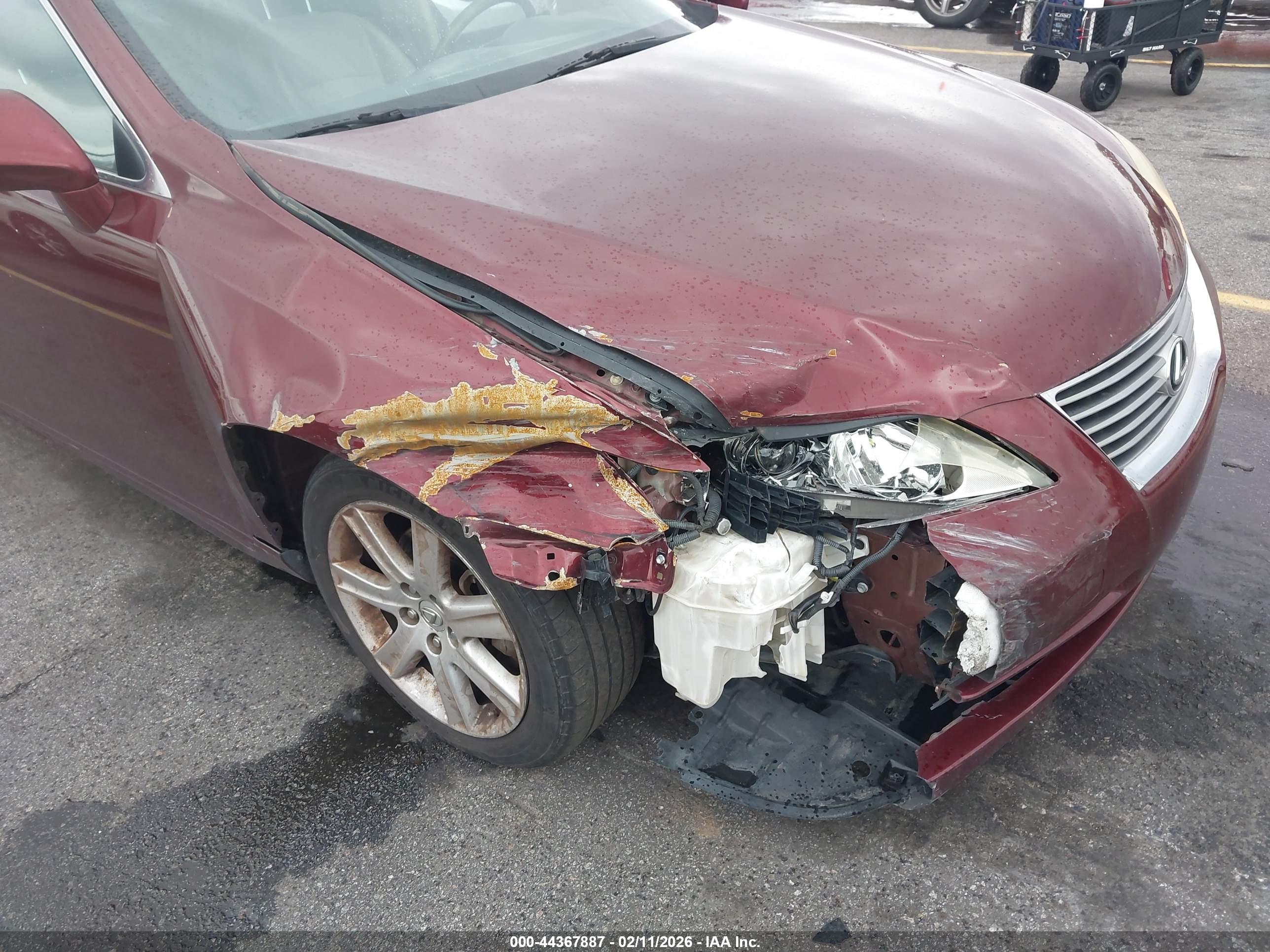 LEXUS ES image 6