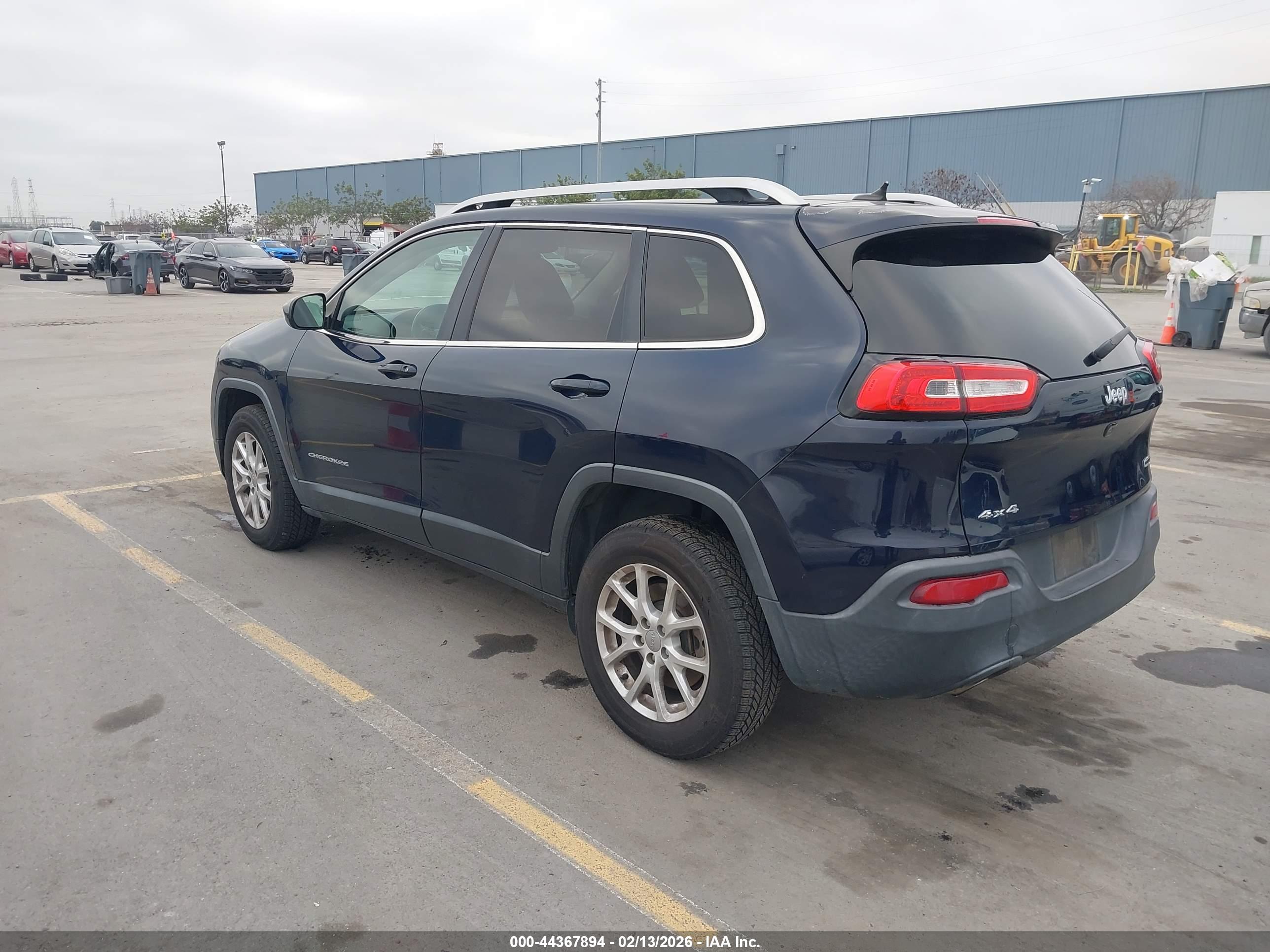 JEEP CHEROKEE image 3