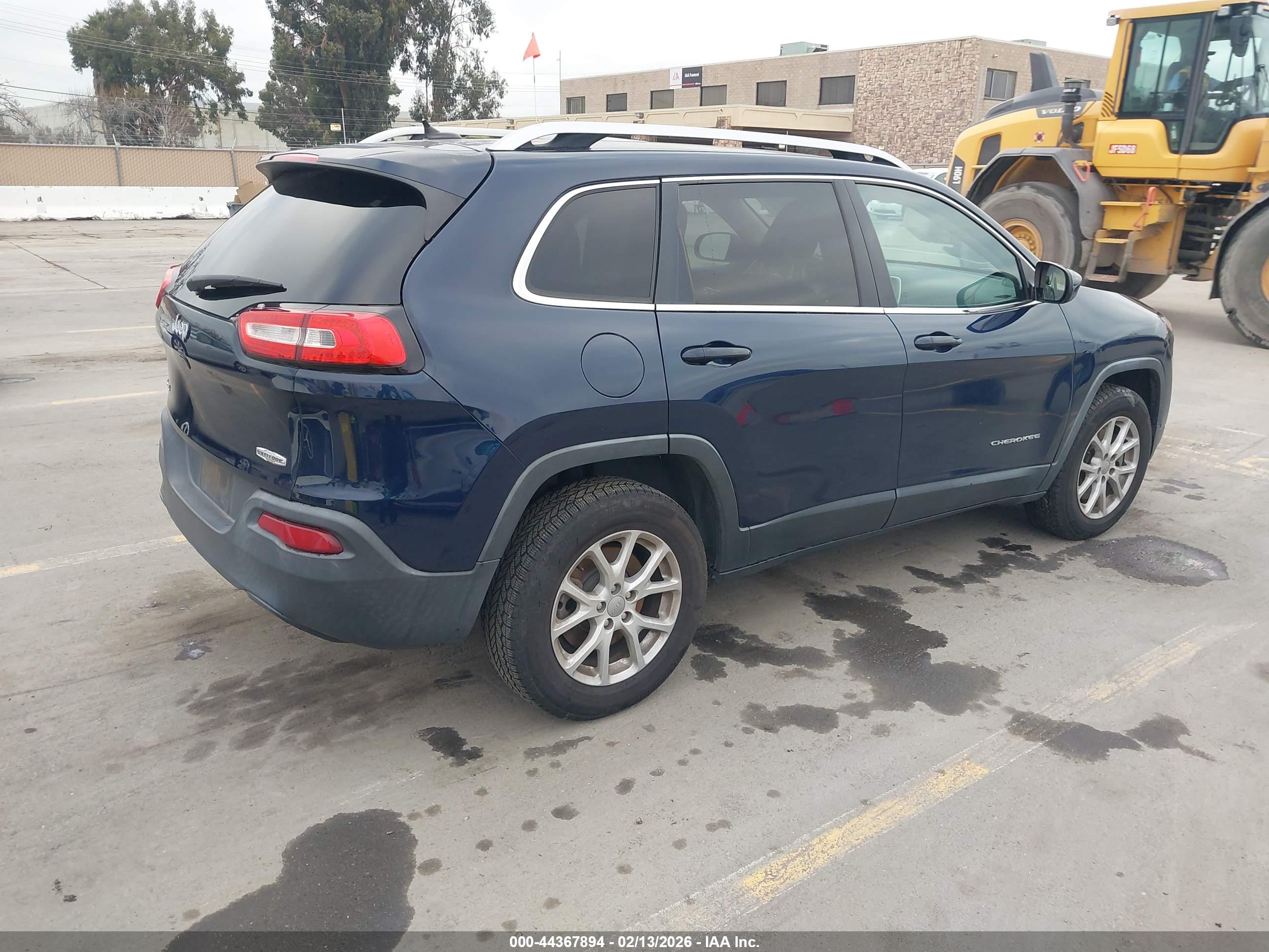 JEEP CHEROKEE image 4
