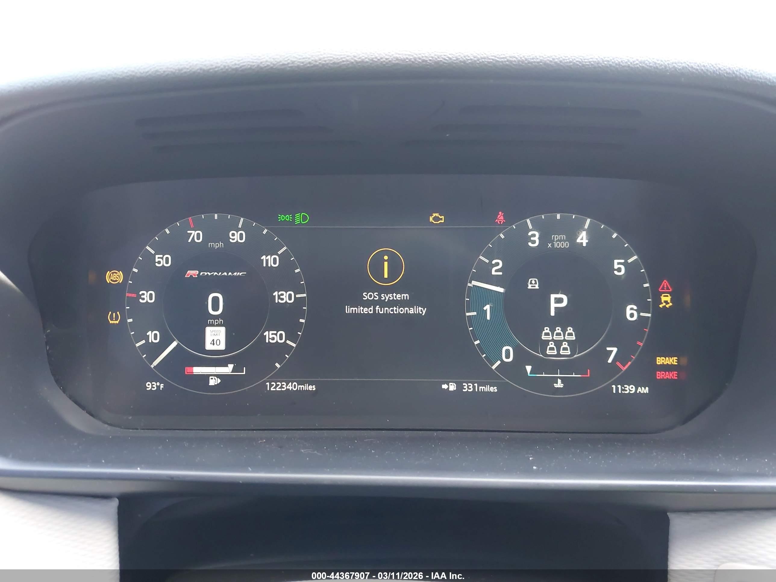 LAND ROVER image 7