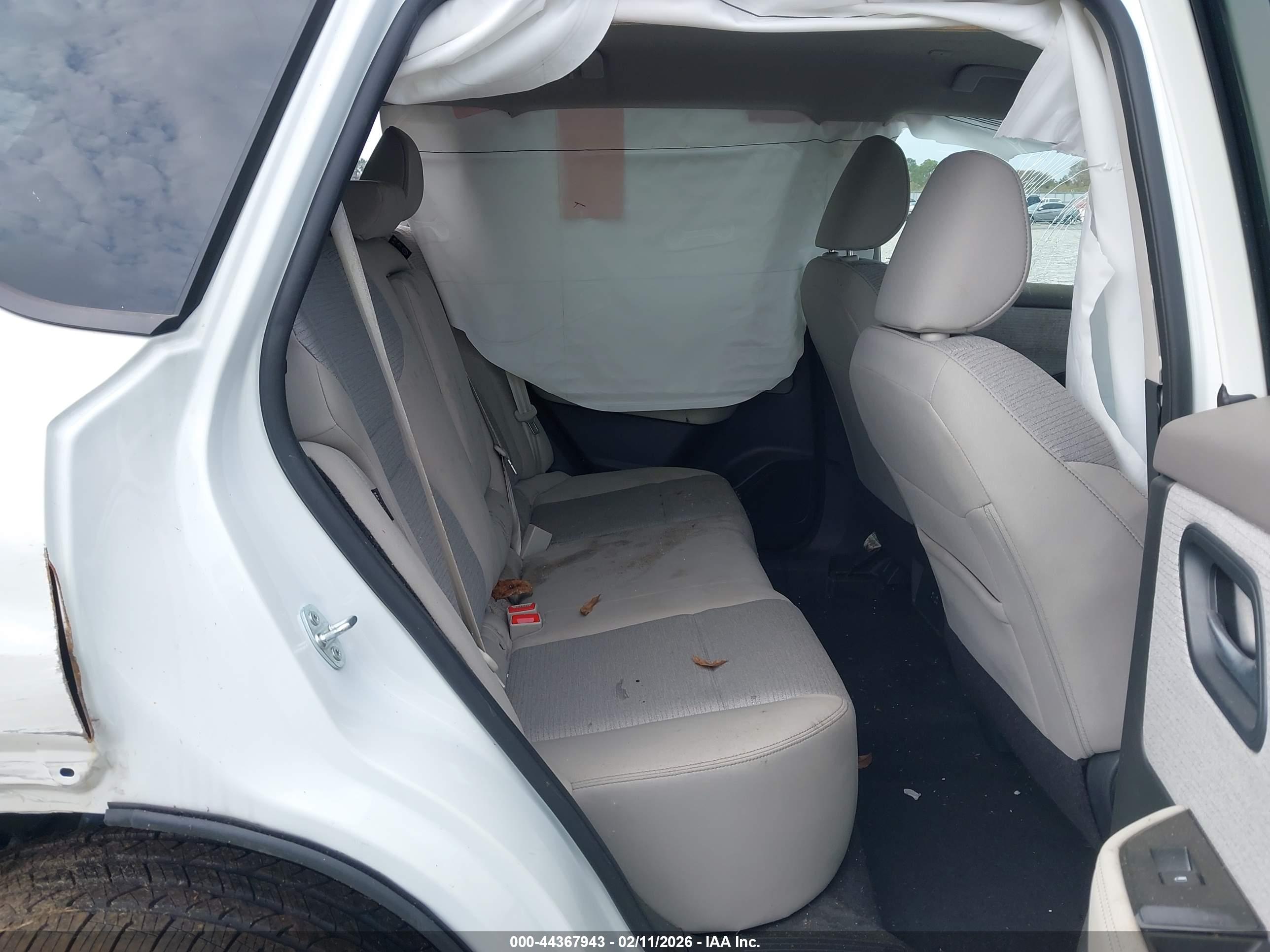 NISSAN ROGUE image 8