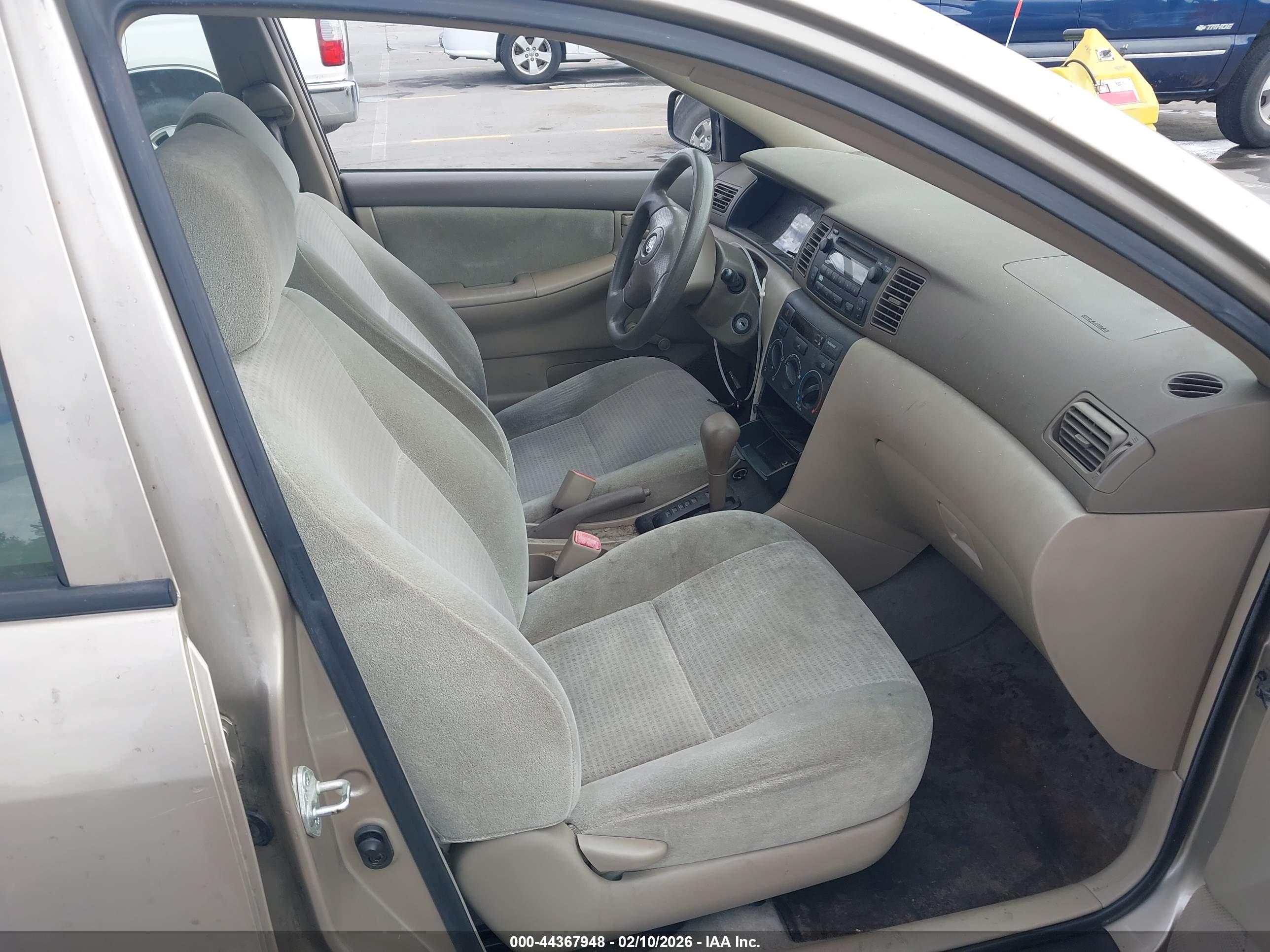 TOYOTA COROLLA image 5