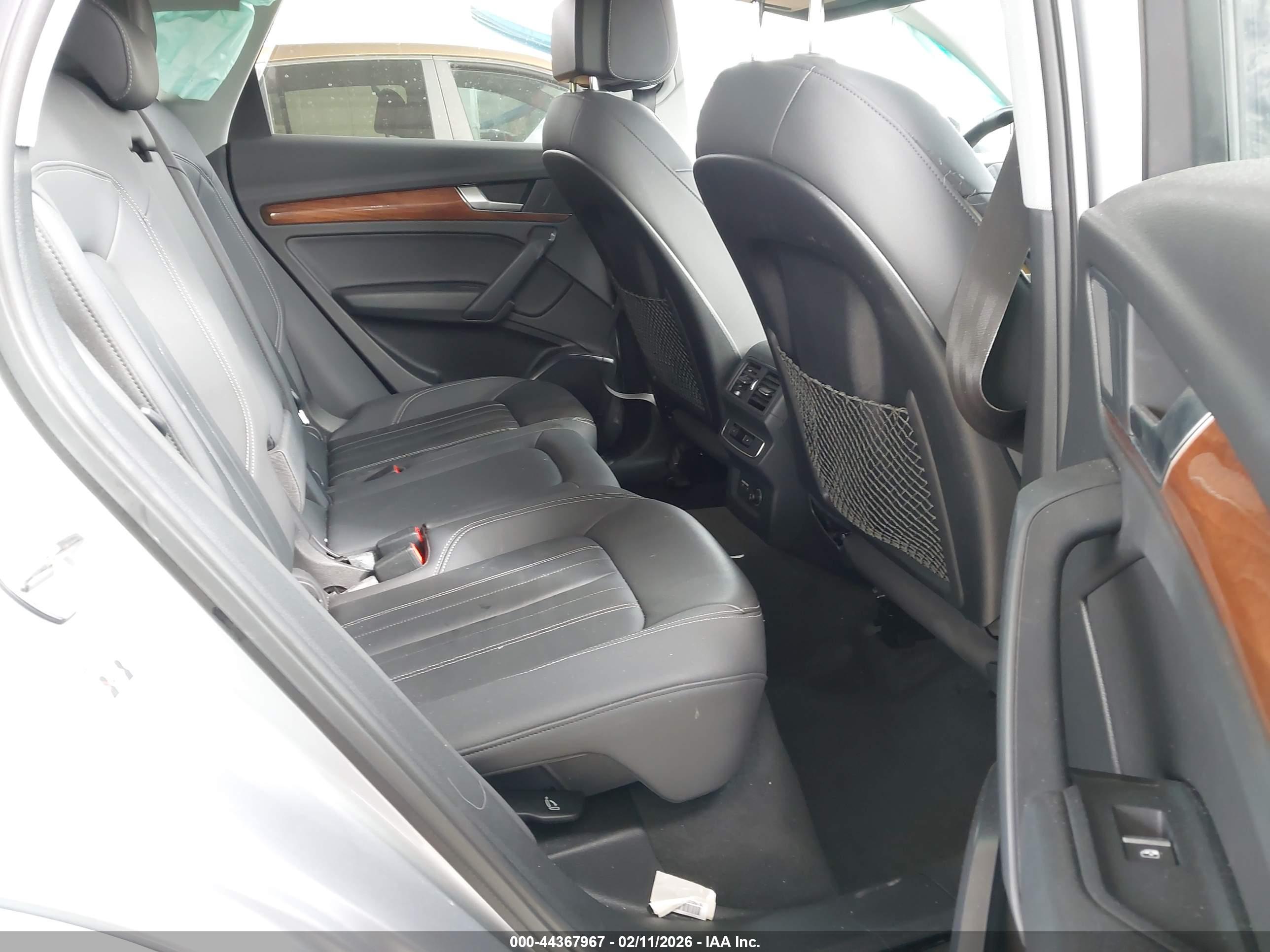 AUDI Q5 image 8