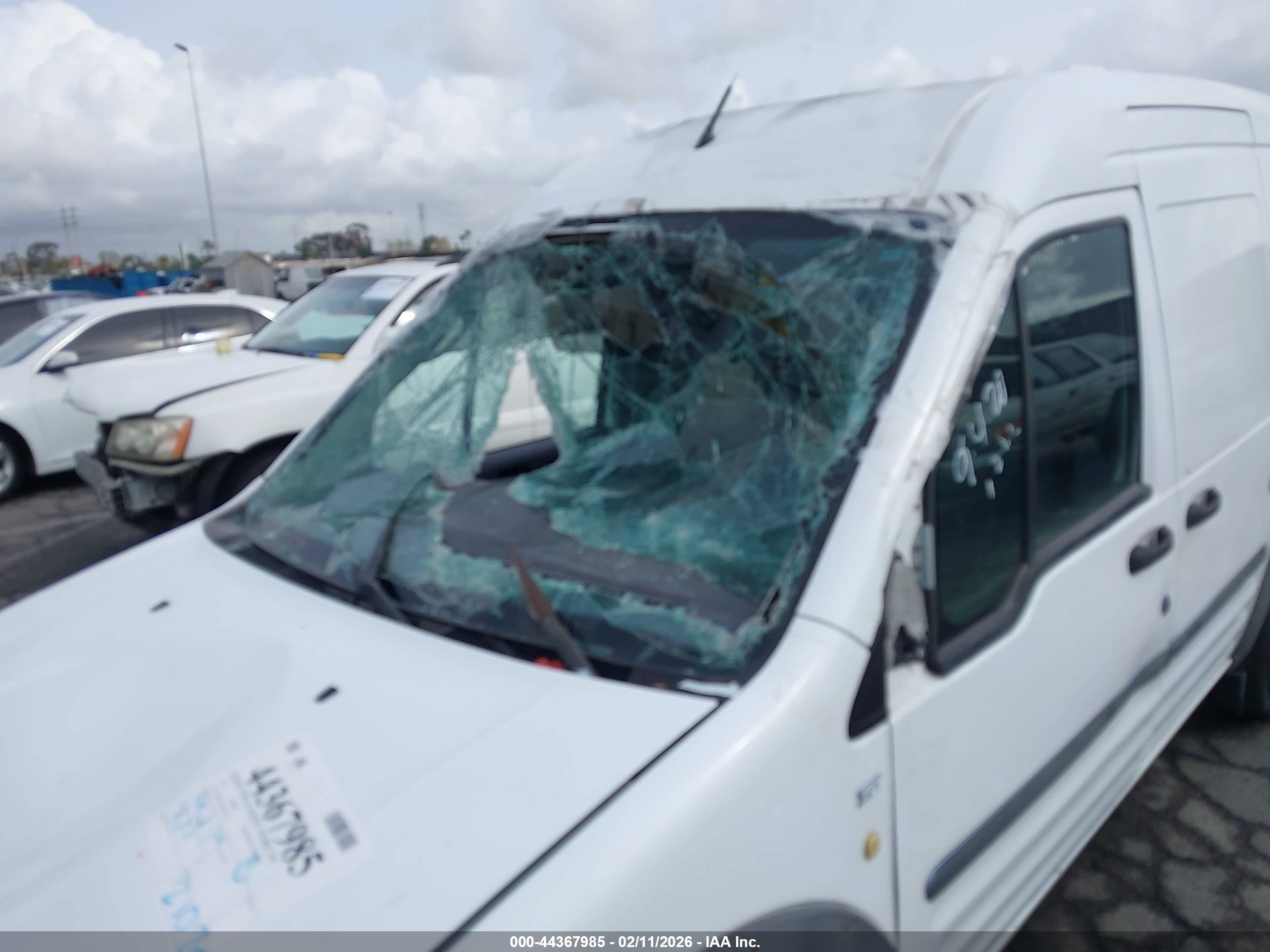 FORD TRANSIT image 6