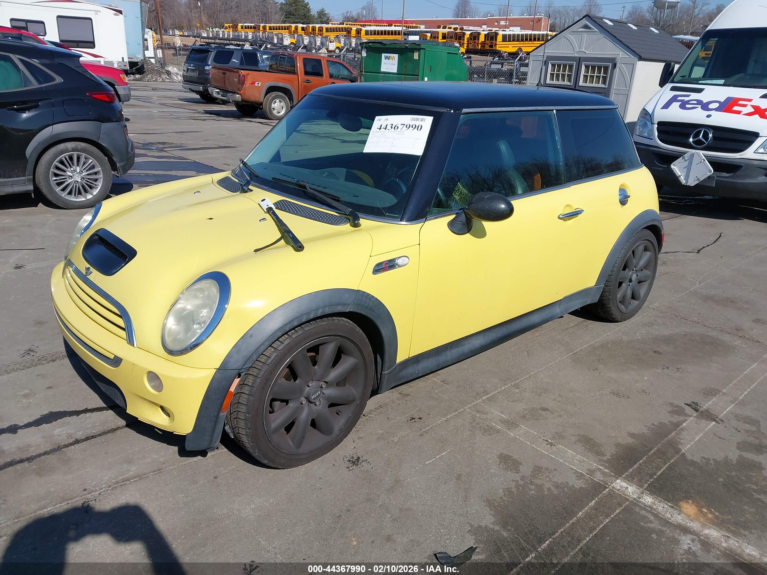 MINI COOPER image 2