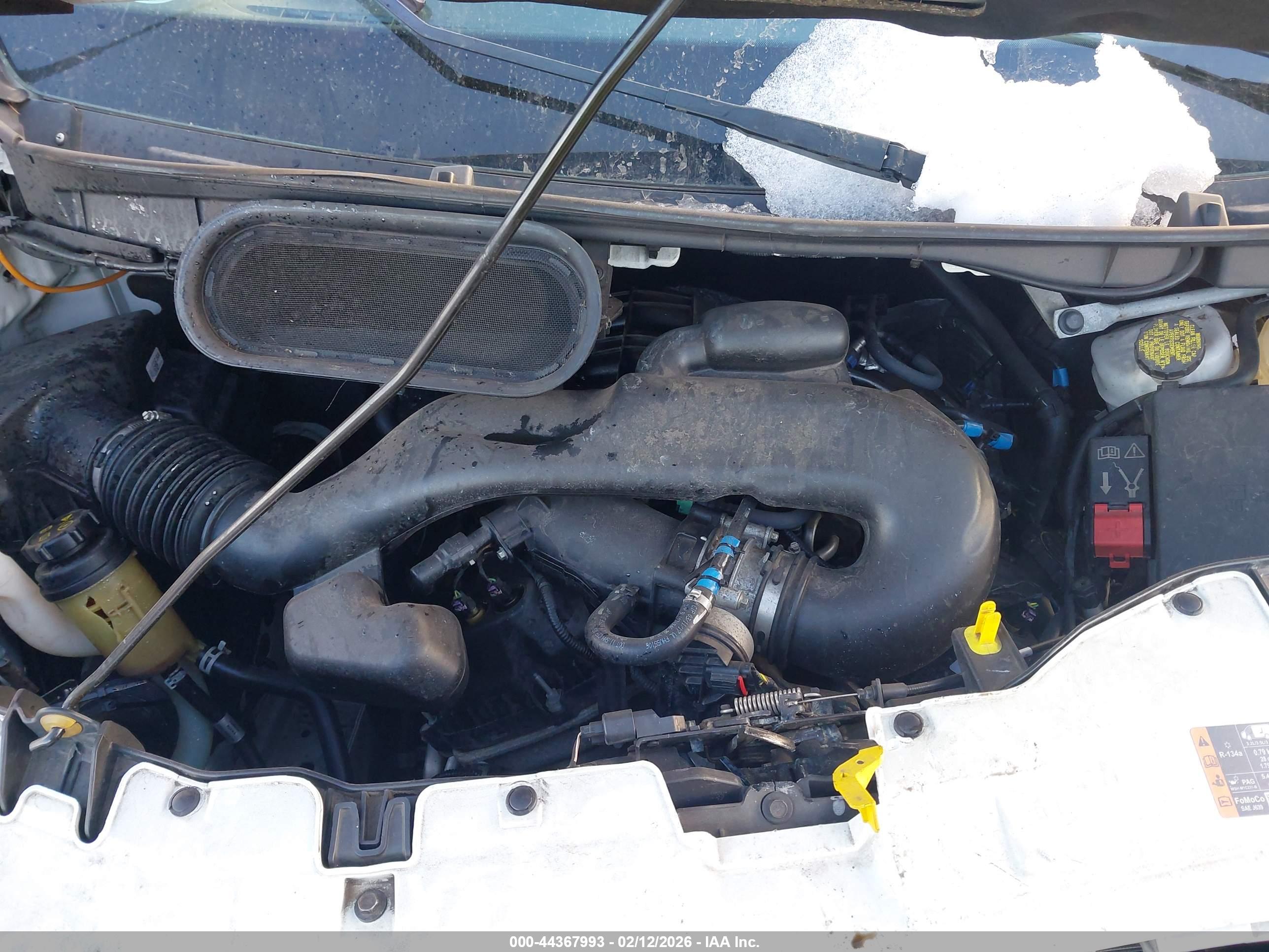 FORD TRANSIT-350 image 10