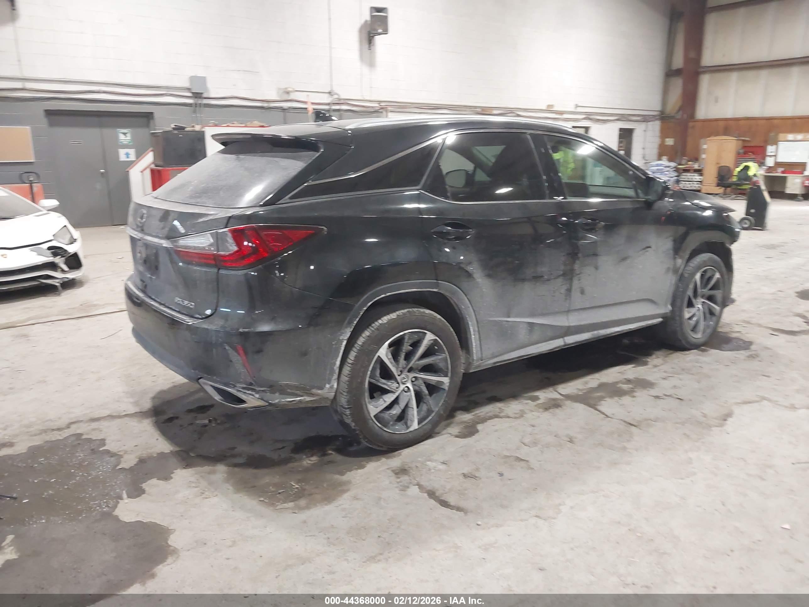 LEXUS RX image 4