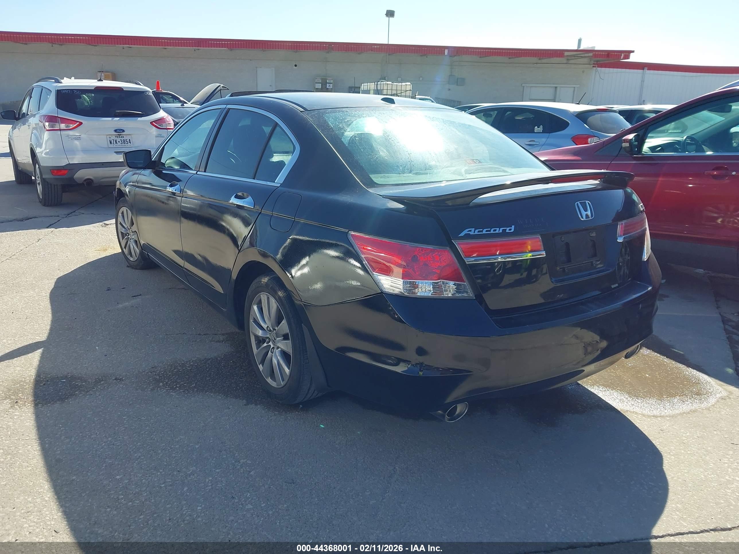 HONDA ACCORD image 3