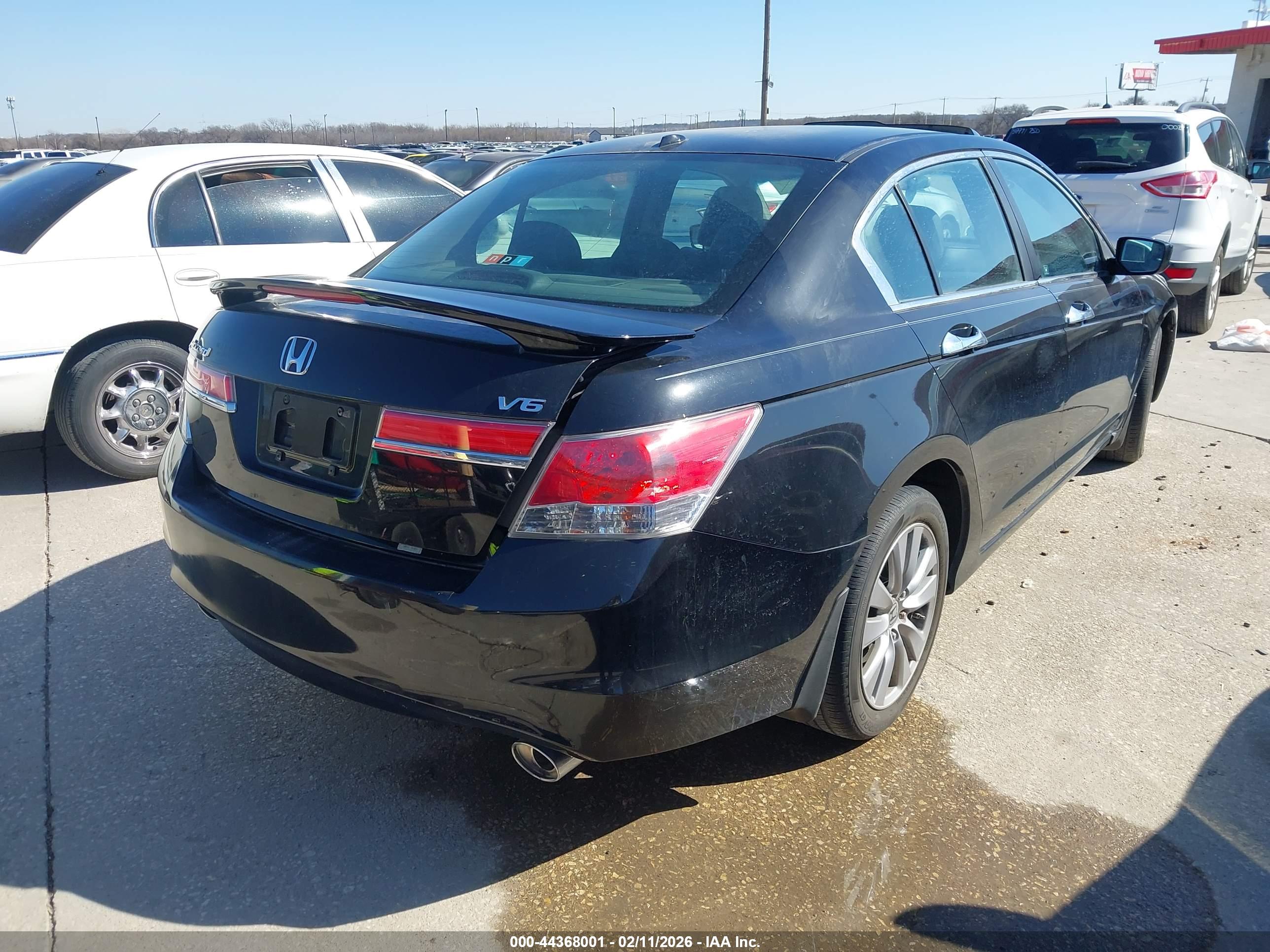 HONDA ACCORD image 4