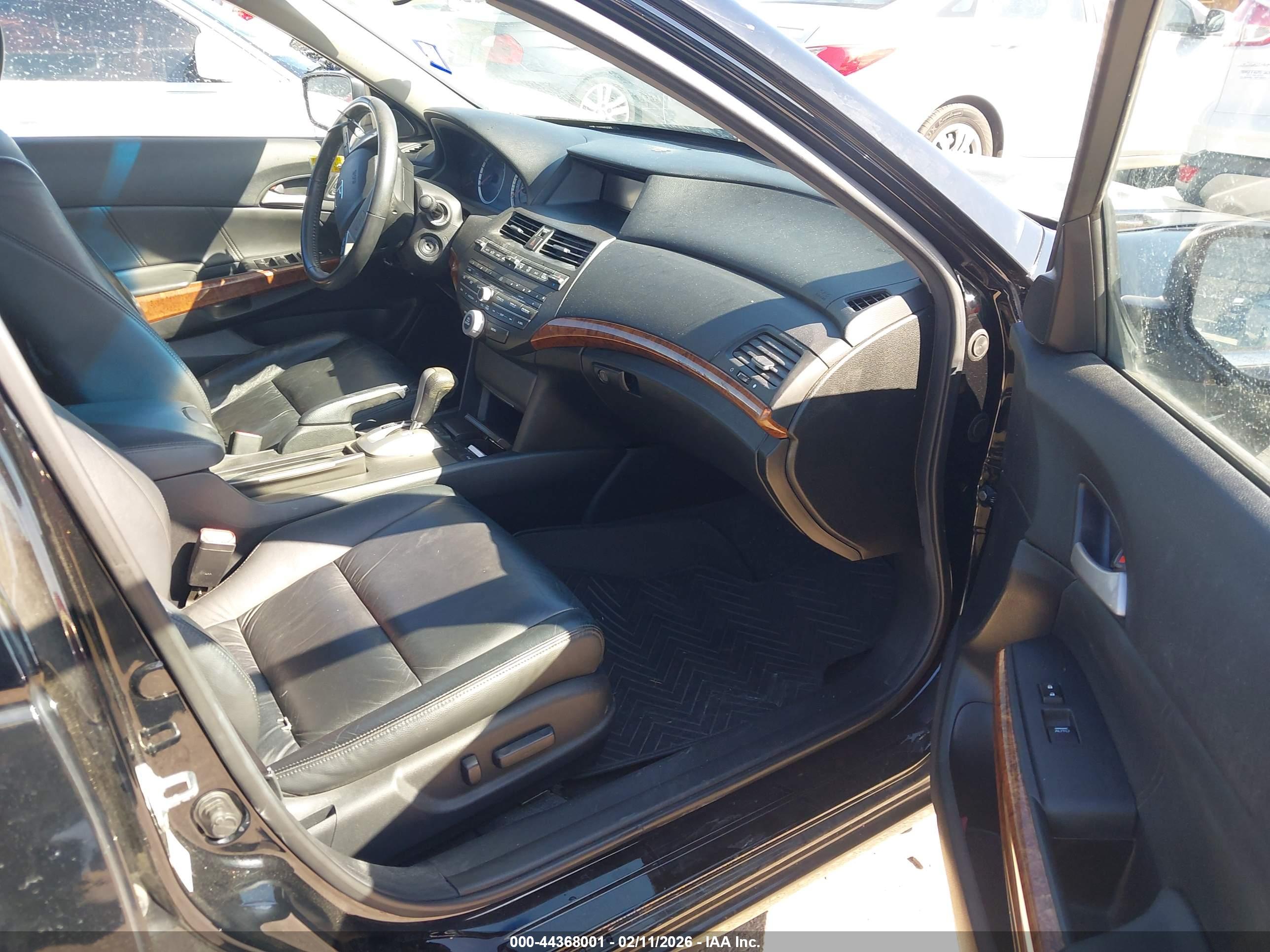 HONDA ACCORD image 5