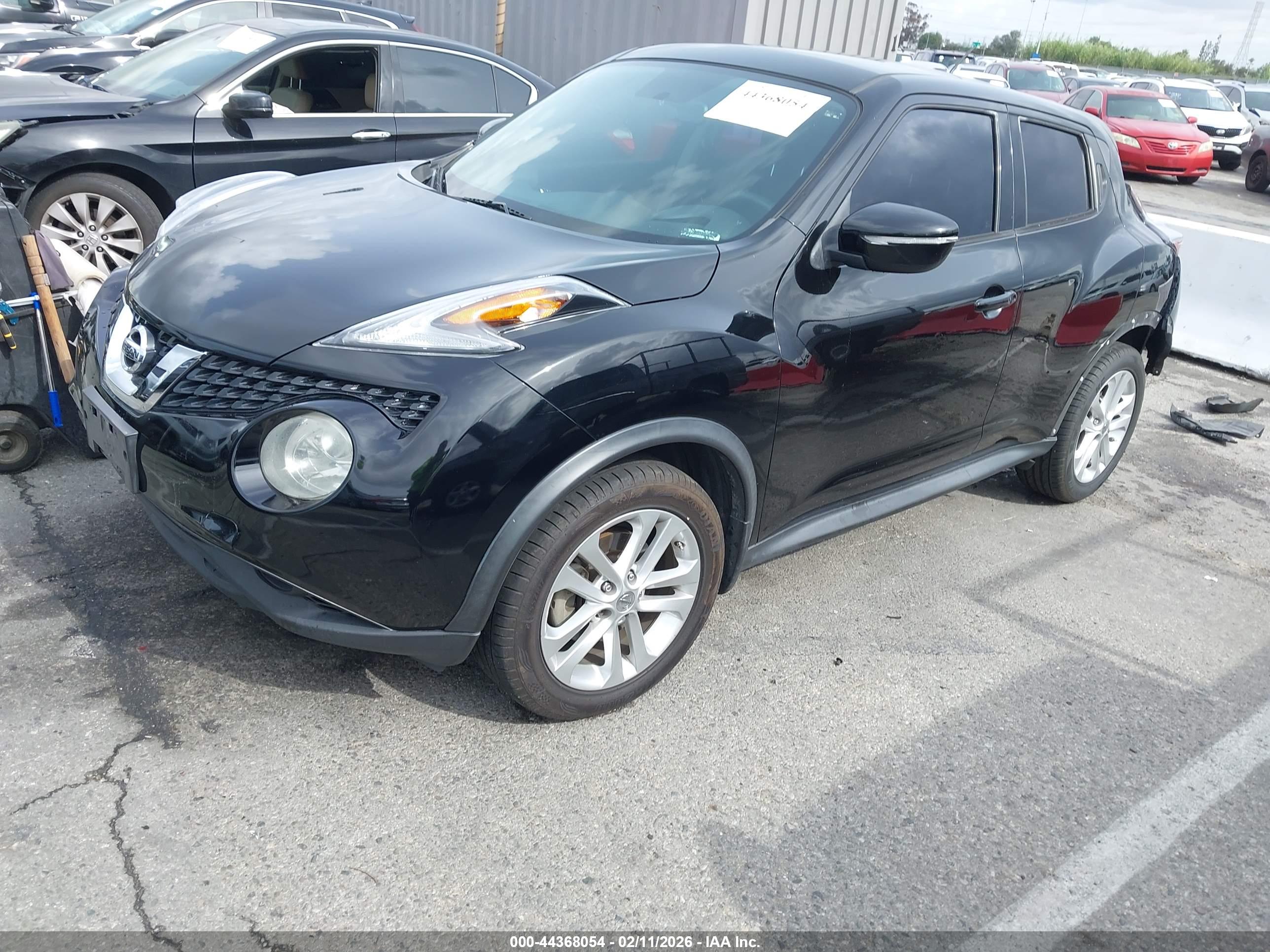 NISSAN JUKE image 2